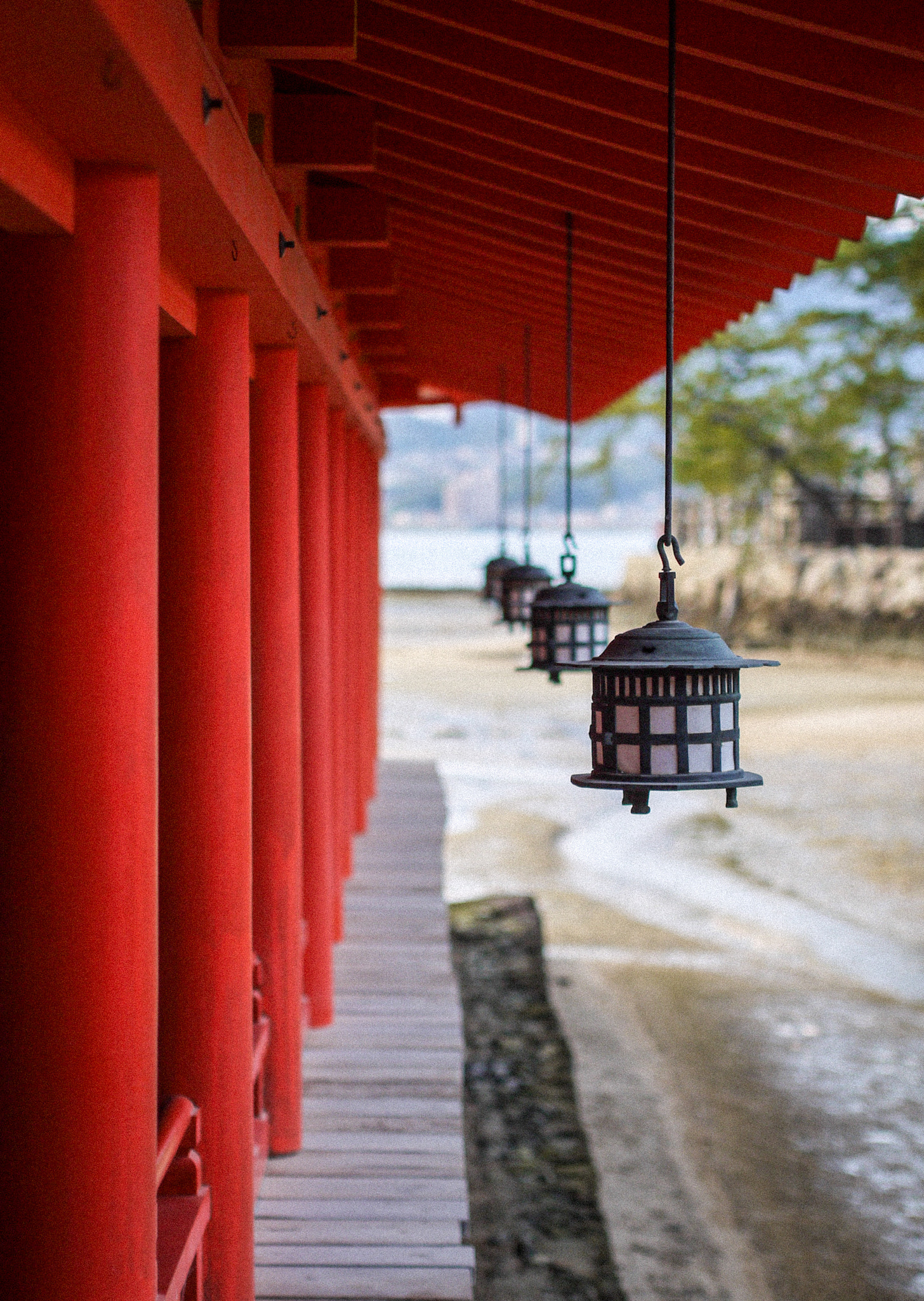 Panasonic Lumix DMC-GF3 sample photo. Itsukushima shrine photography