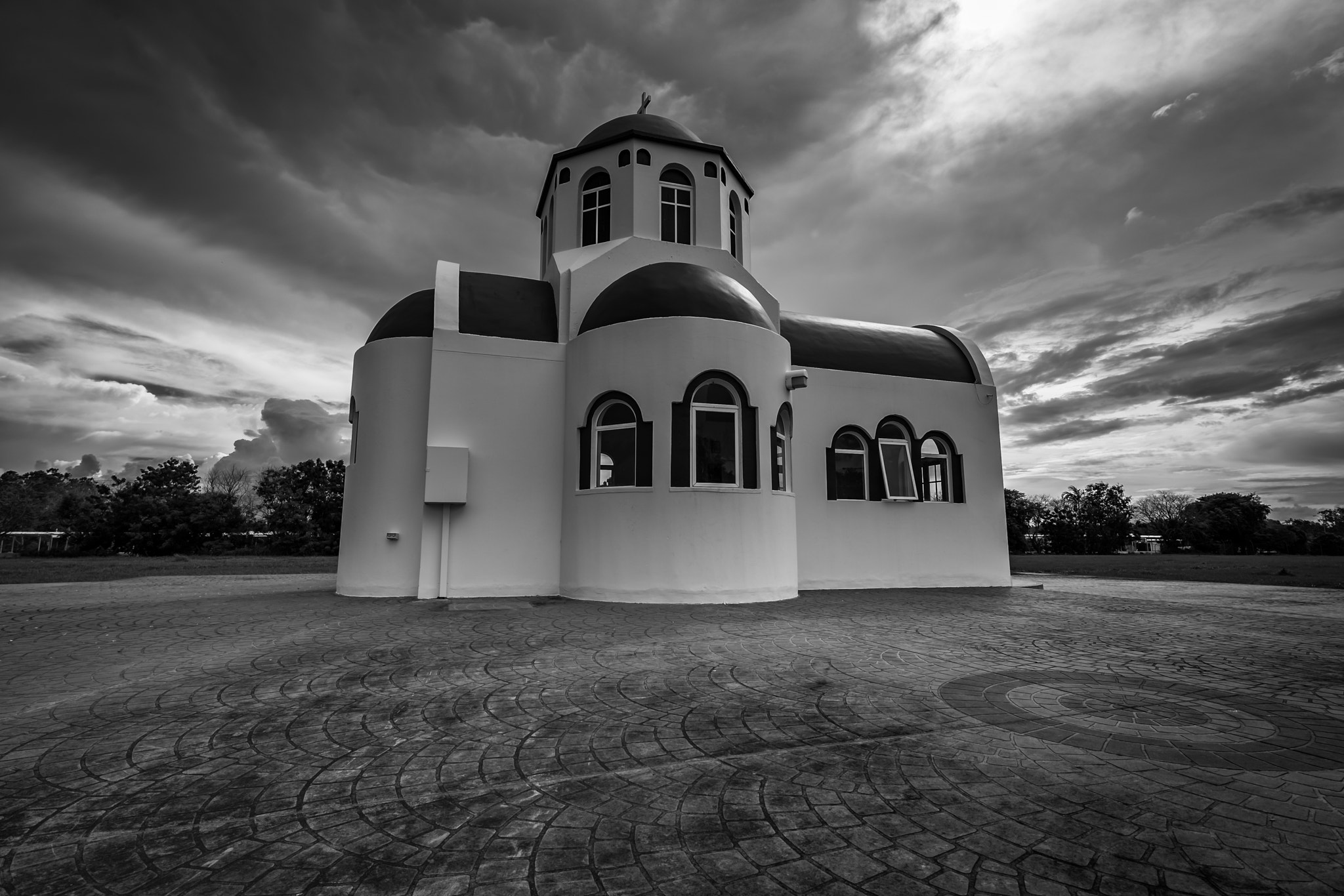 Canon EOS-1D X + Canon TS-E 17mm F4L Tilt-Shift sample photo. Cypriot church photography