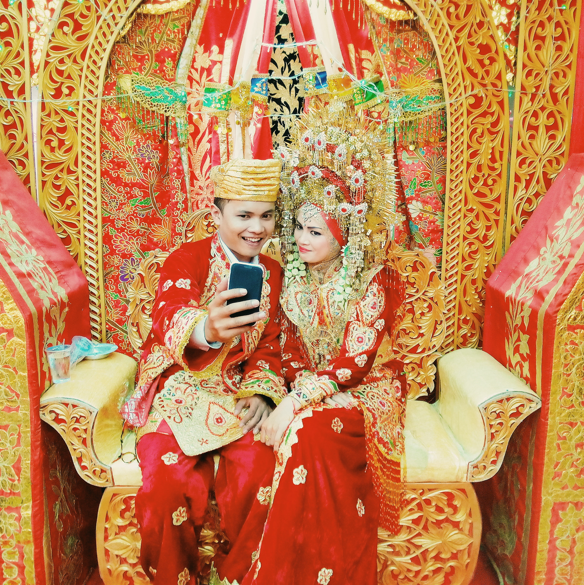 OPPO R827 sample photo. Minangkabau wedding ceremony photography