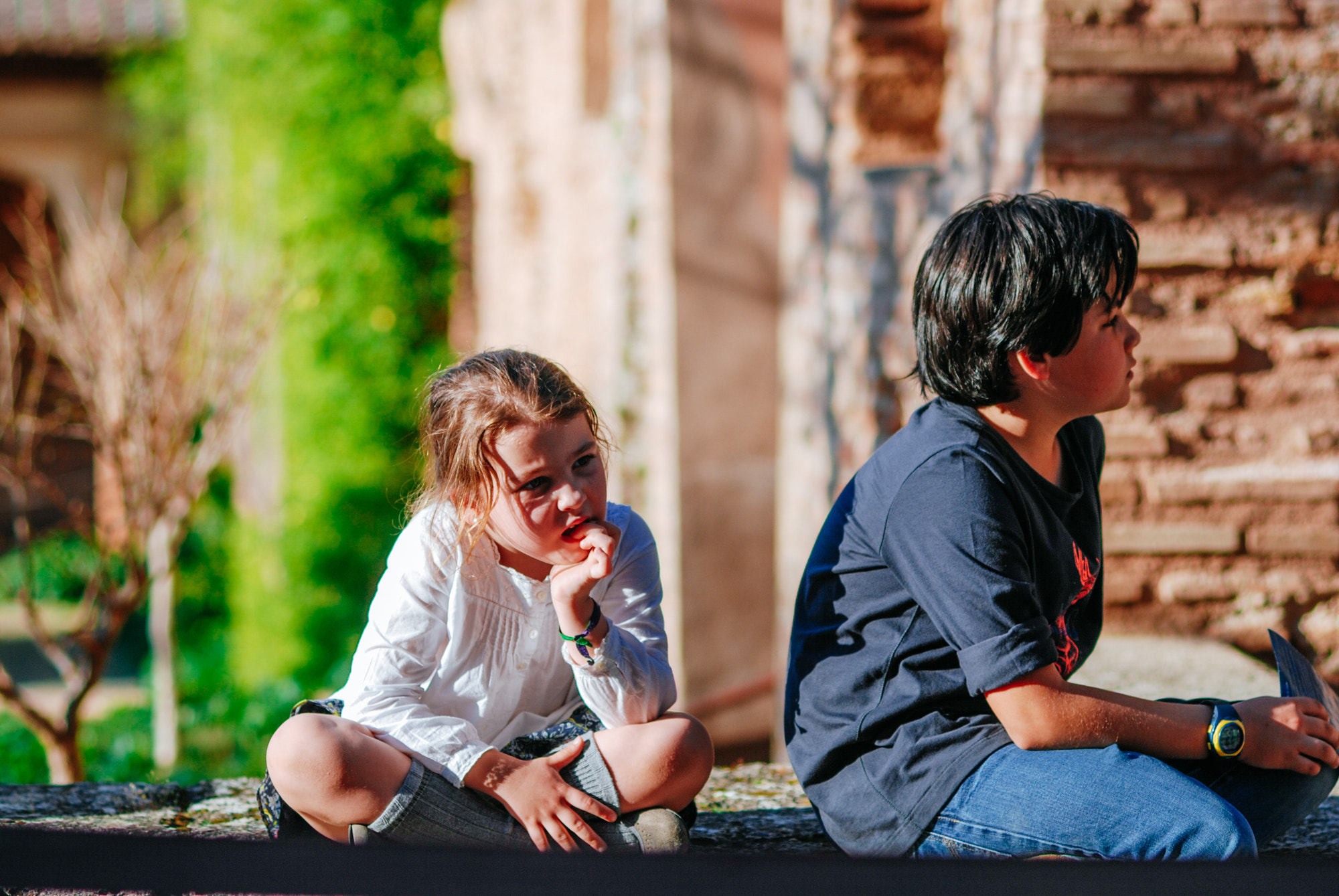 Nikon D80 + Nikon AF Nikkor 85mm F1.8D sample photo. Kids in spain photography