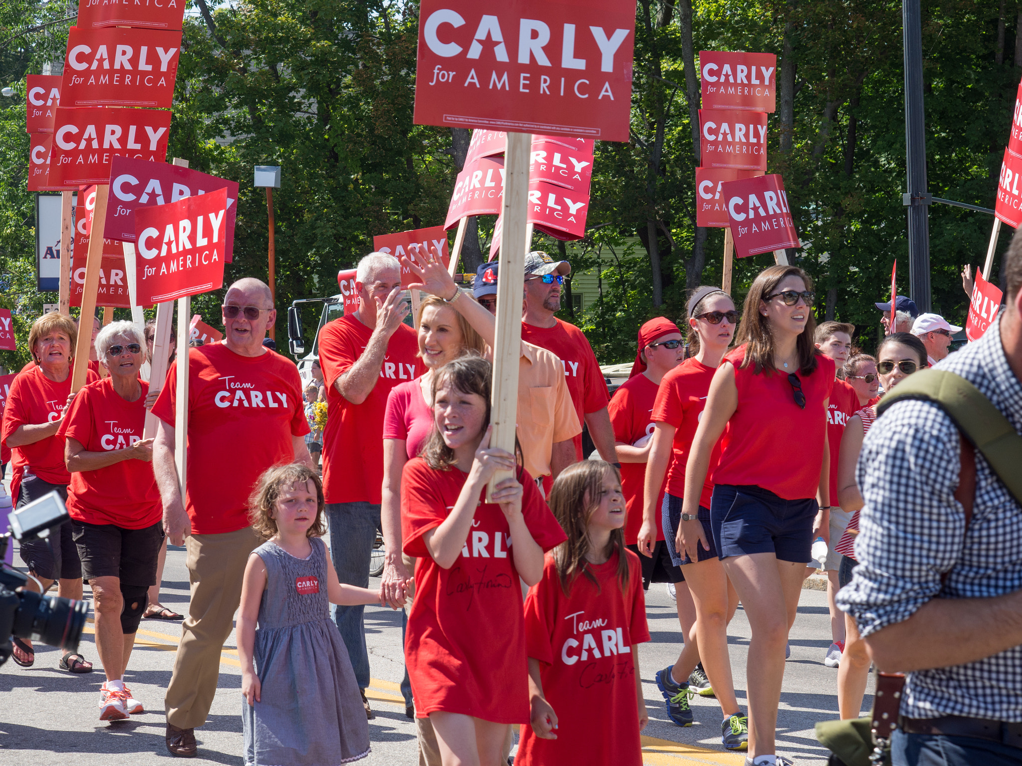 Olympus PEN E-P5 + Olympus M.Zuiko Digital ED 12-40mm F2.8 Pro sample photo. Carly fiorina supporters photography