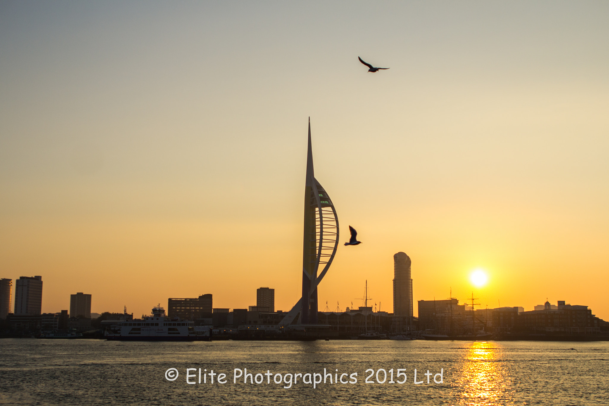 Canon EF 28-80mm f/2.8-4L sample photo. Portsmouth sunrise photography