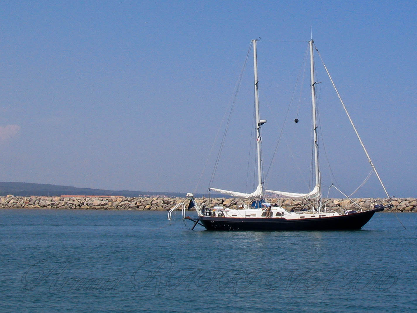 Canon POWERSHOT A70 sample photo. Gruissan_mai_2004-7.jpg photography