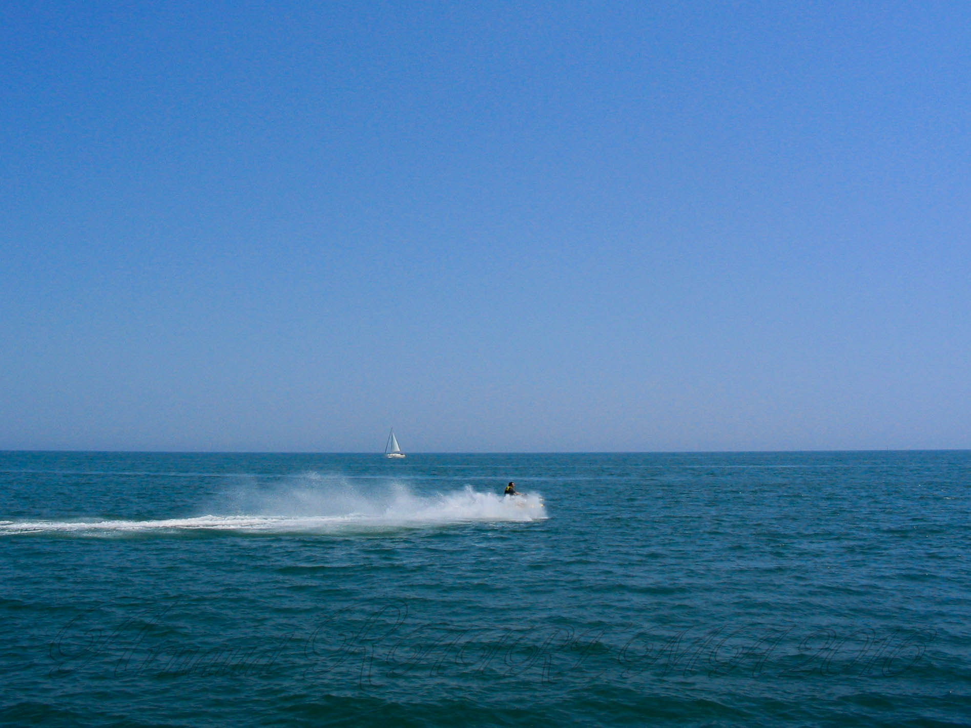 Canon POWERSHOT A70 sample photo. Gruissan_mai_2004-12.jpg photography