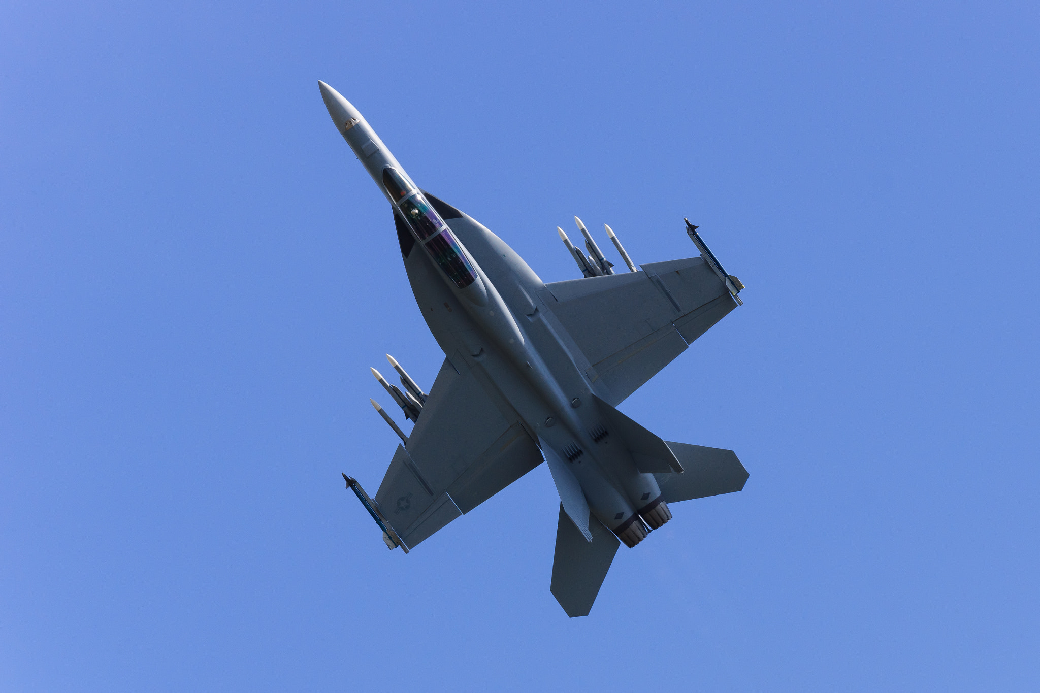 Sony 70-300mm F4.5-5.6 G SSM sample photo. Navy f/a-18 photography