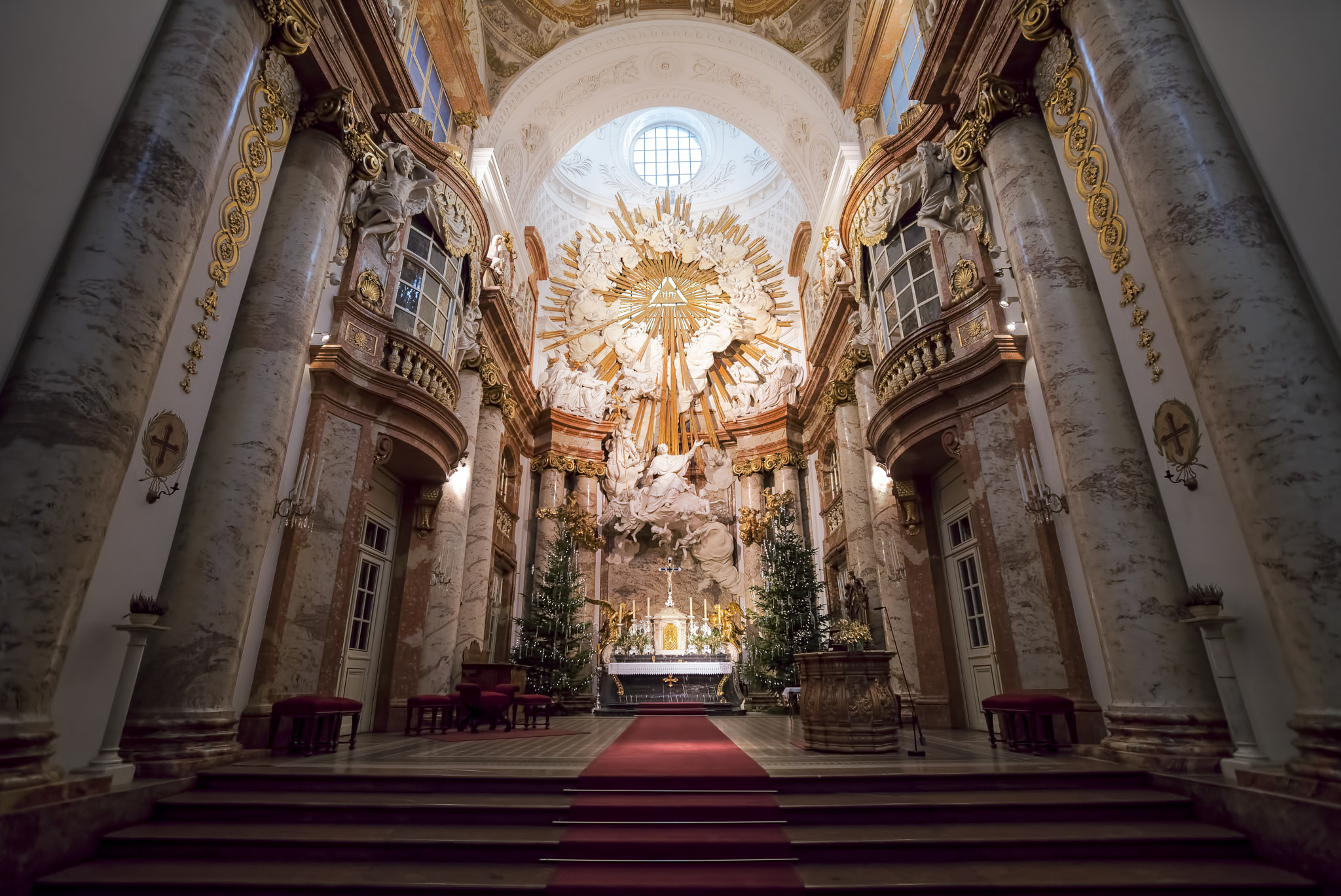 Sony a7R II + Sony Vario-Sonnar T* 16-35mm F2.8 ZA SSM sample photo. Inside karlskirche photography