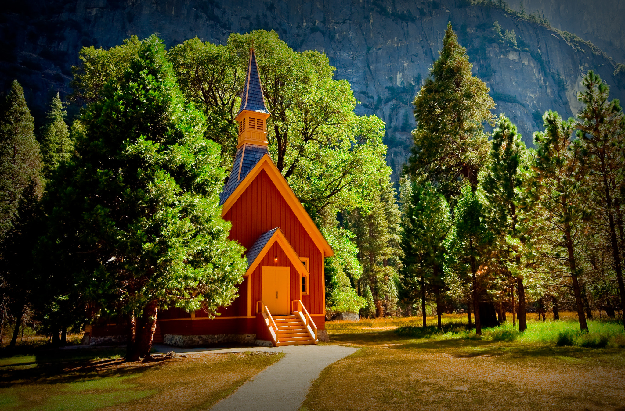 Pentax K10D sample photo. Chapel in the valley photography
