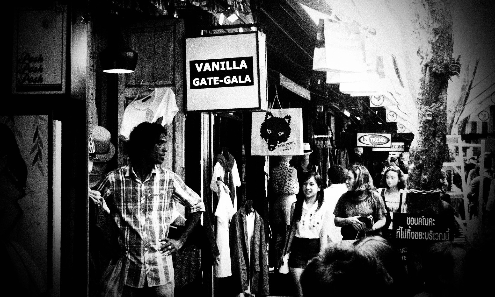 Olympus PEN E-PM2 sample photo. Chatukchak market photography