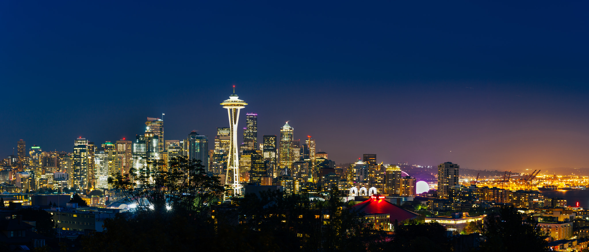 Canon EF 24-70mm F2.8L II USM sample photo. Seattle photography
