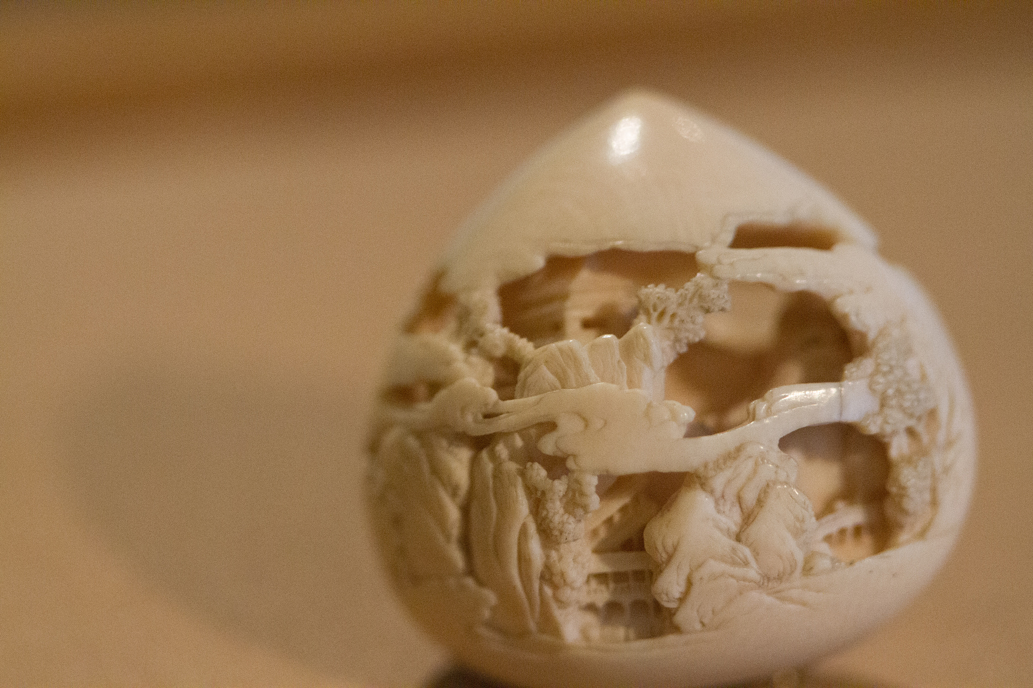 Canon EOS 7D + Canon EF 100mm F2.8 Macro USM sample photo. Netsuke photography