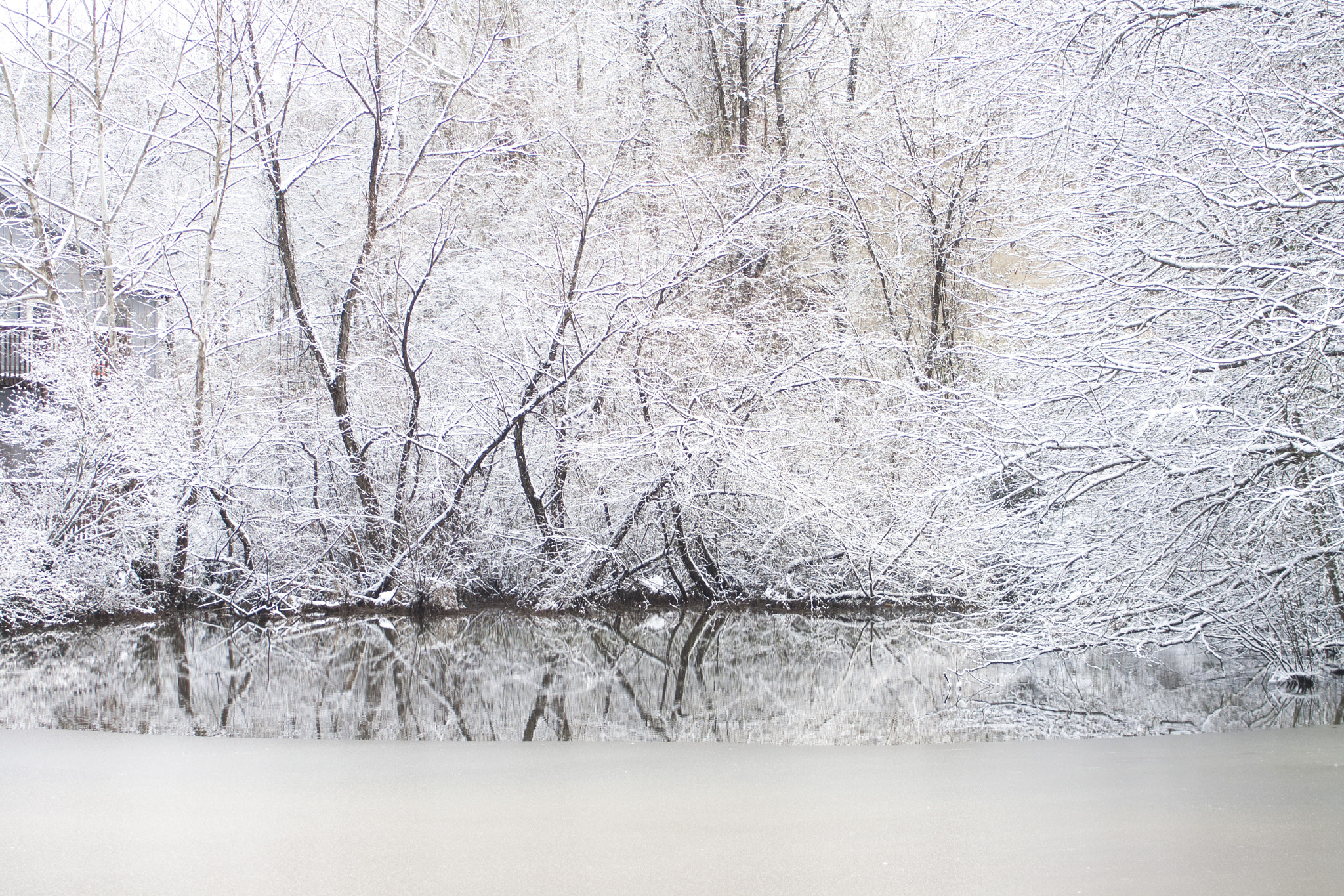 Canon EF 55-200mm F4.5-5.6 II USM sample photo. White ice photography