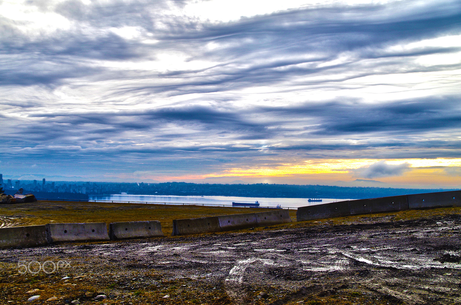 Tamron AF 18-200mm F3.5-6.3 XR Di II LD Aspherical (IF) Macro sample photo. Vancouver outskirts photography