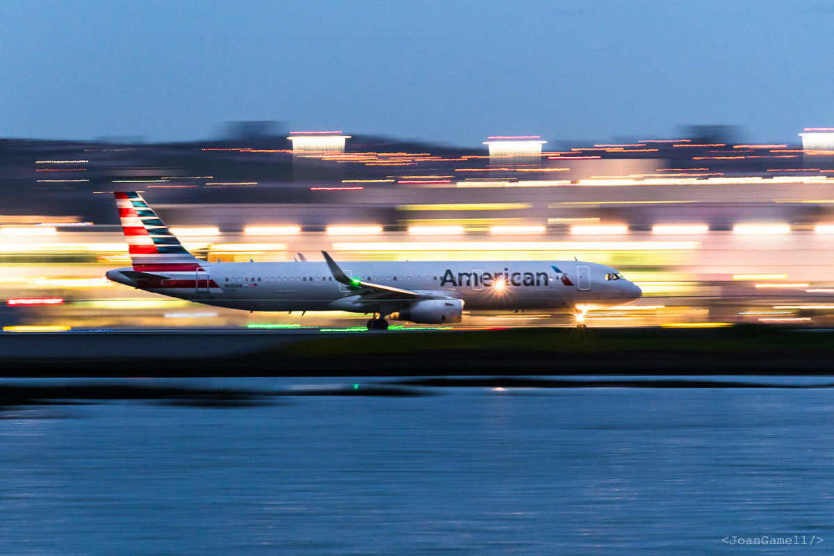 Canon EF 70-300mm F4-5.6L IS USM sample photo. American n145an take off photography