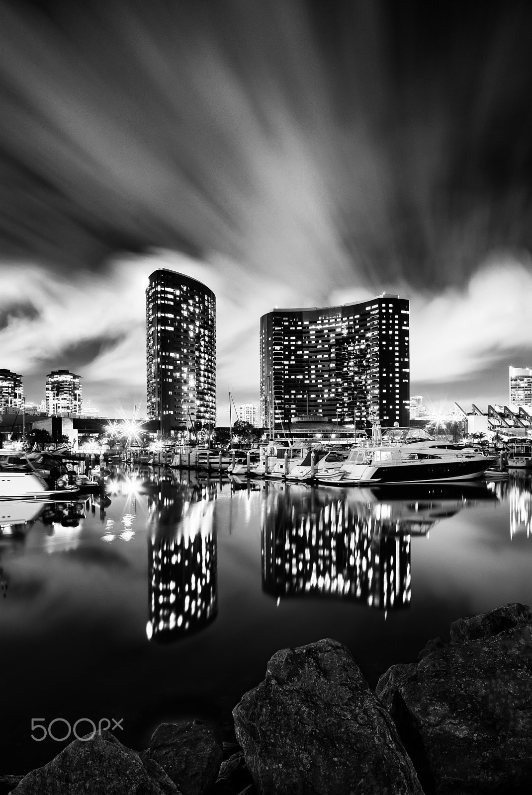 24mm F3.5 sample photo. The marriot marquis in san diego photography