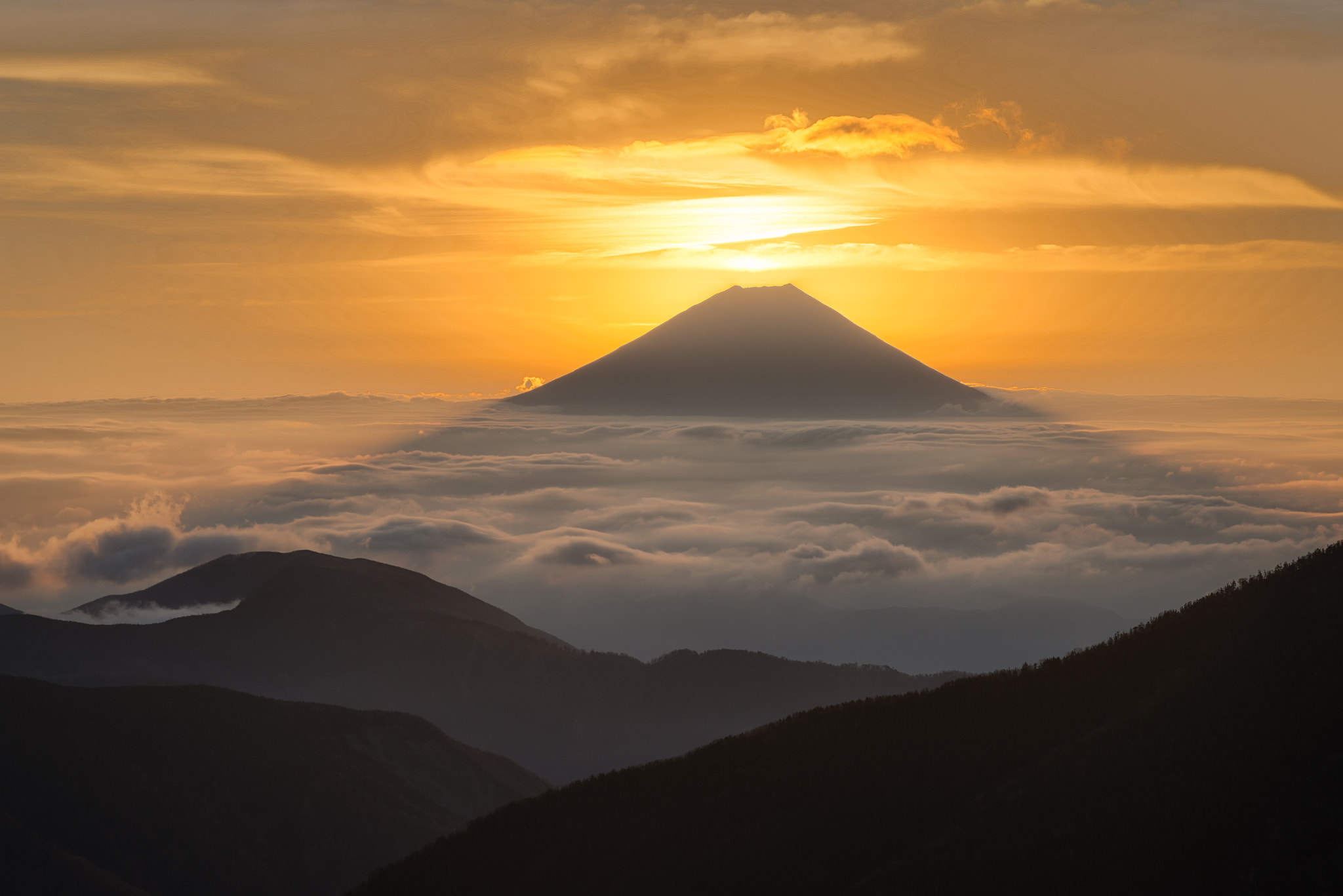 Nikon D800E + Sigma 24-105mm F4 DG OS HSM Art sample photo. The shadow of fuji photography