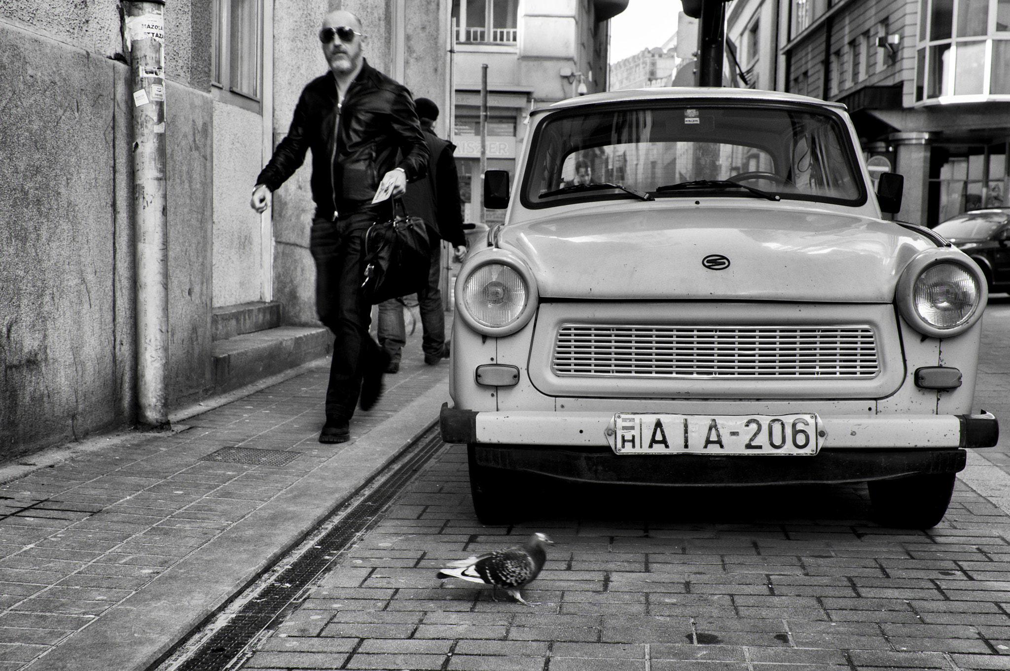 Nikon D300 + Sigma 24-105mm F4 DG OS HSM Art sample photo. Trabant photography