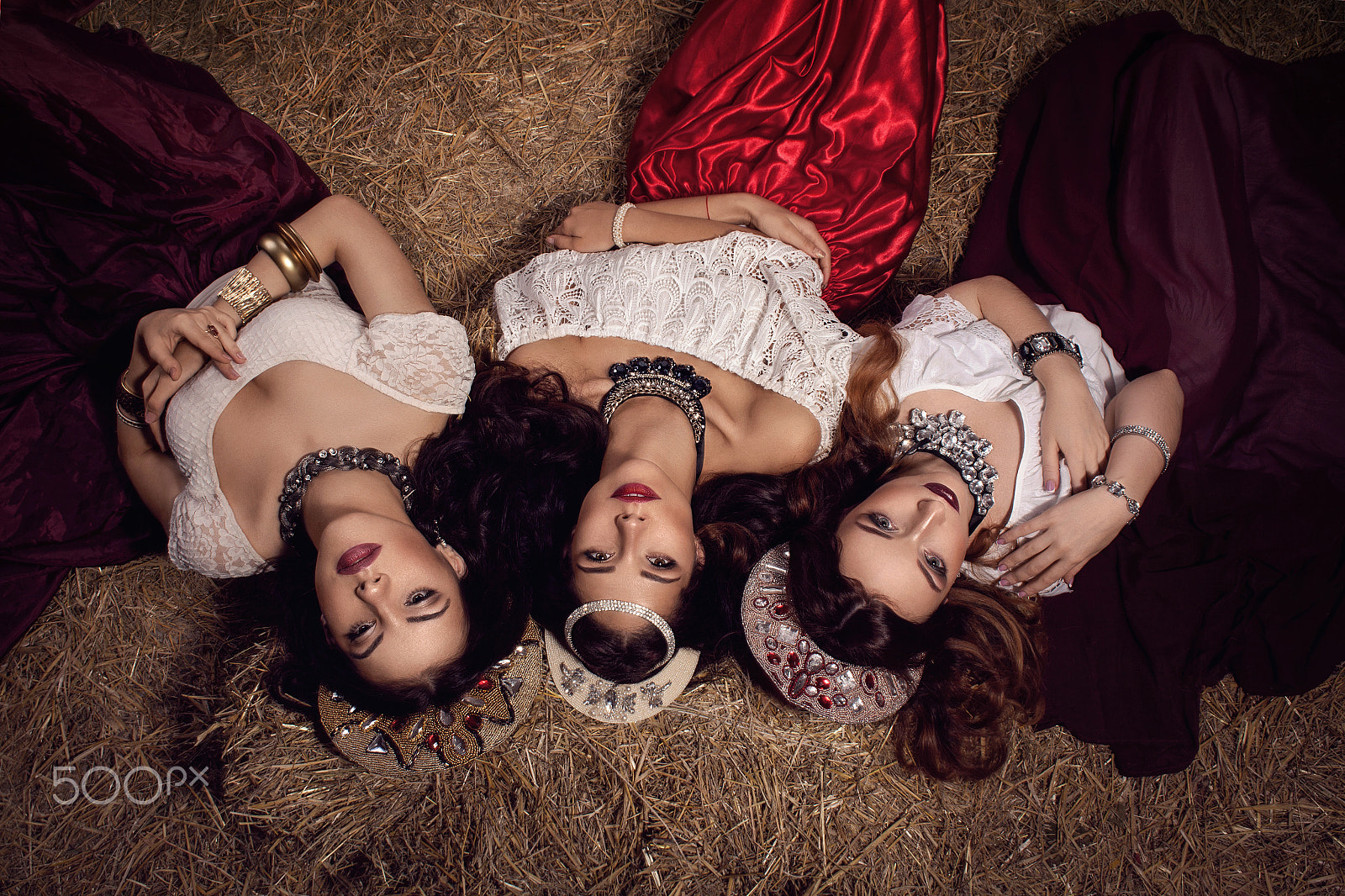 Canon EF 28mm F2.8 sample photo. Three sisters photography