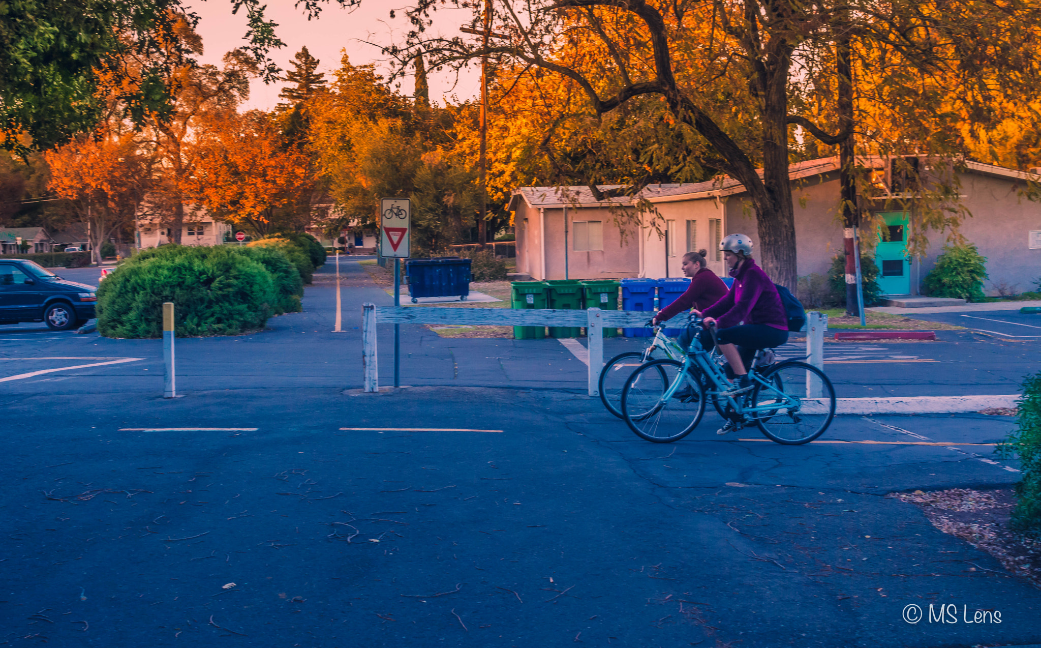 Nikon D5200 + Samyang 12mm F2.8 ED AS NCS Fisheye sample photo. Cyclists photography