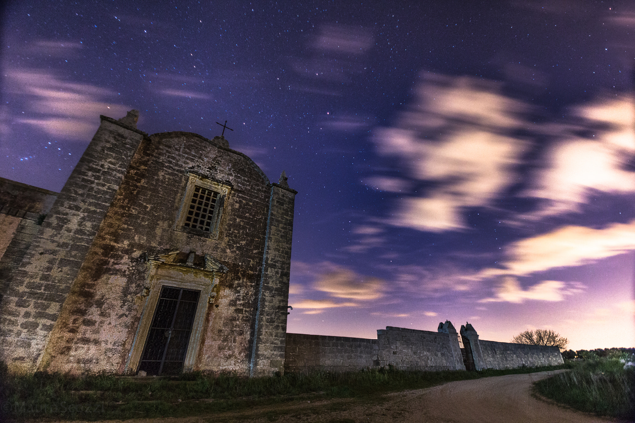 Canon EOS 6D + Sigma 10-20mm F4-5.6 EX DC HSM sample photo. Abandoned photography