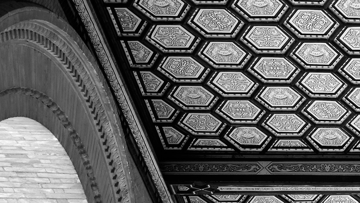 Pentax K-S1 sample photo. Ceiling detail photography