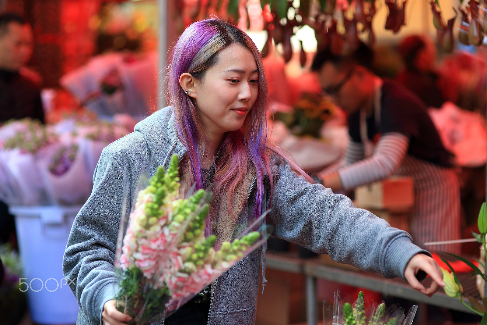 Sigma 85mm F1.4 EX DG HSM sample photo. Flower market photography