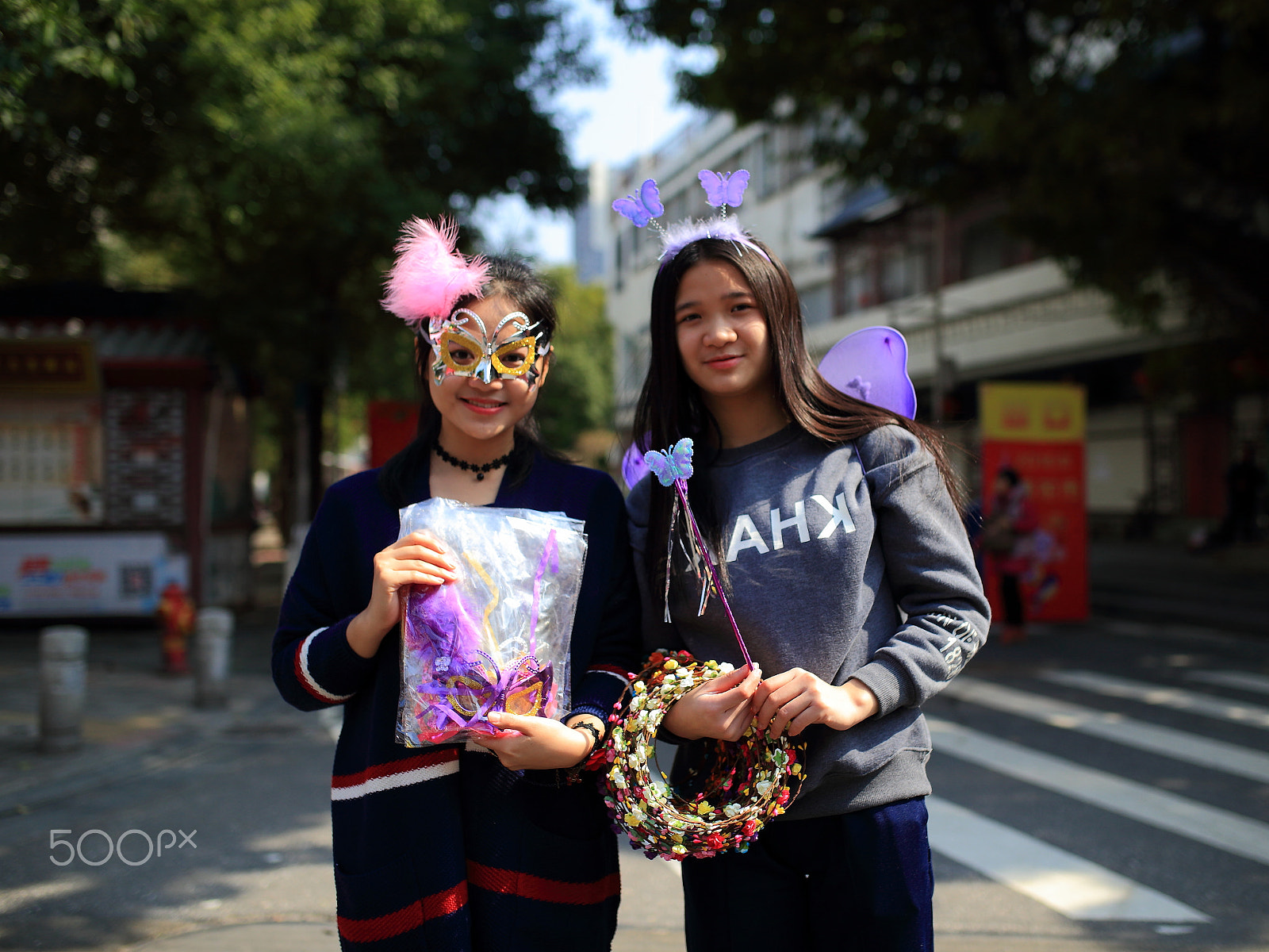 Sigma 35mm F1.4 DG HSM Art sample photo. Flower market photography