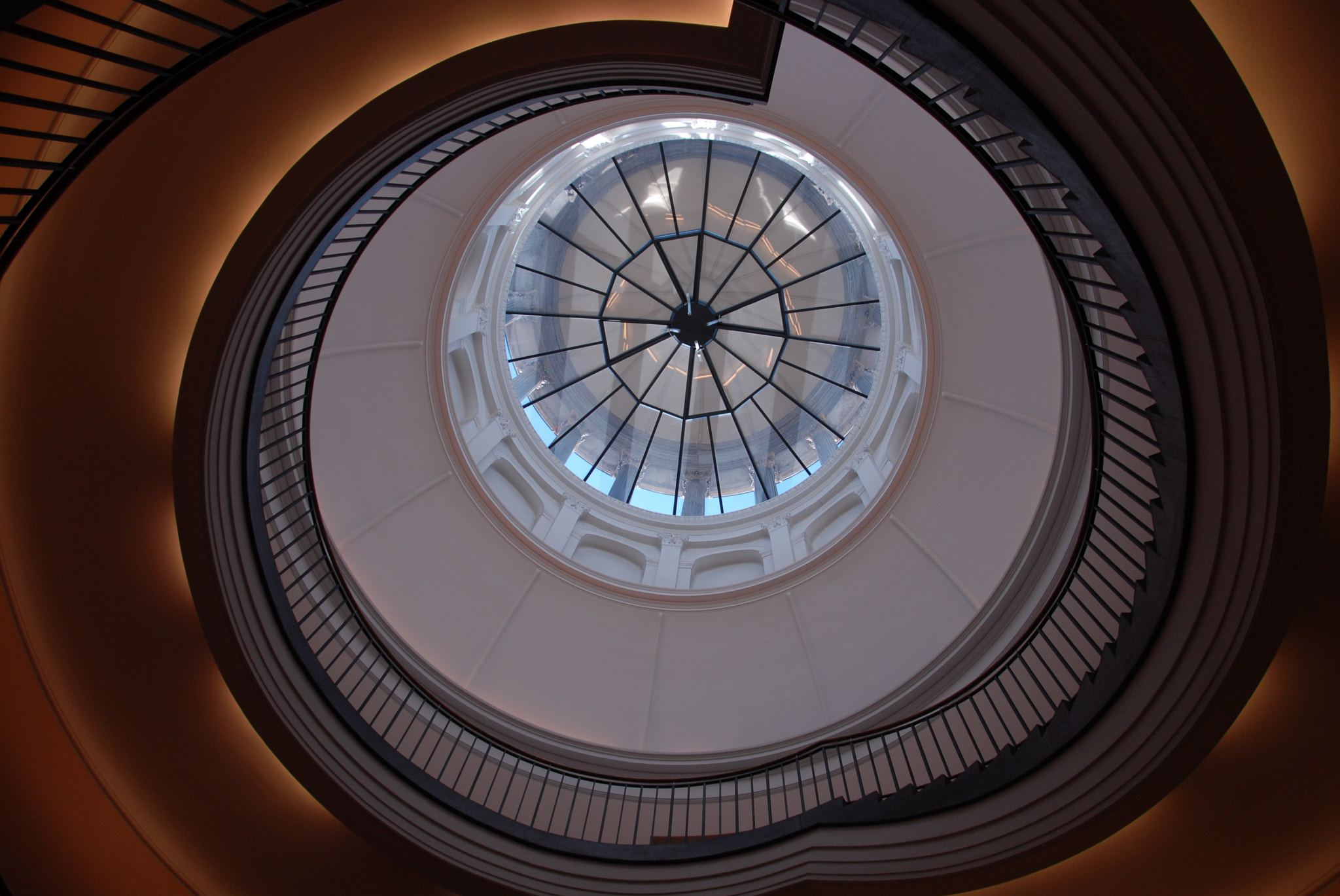Nikon D200 sample photo. Circles photography