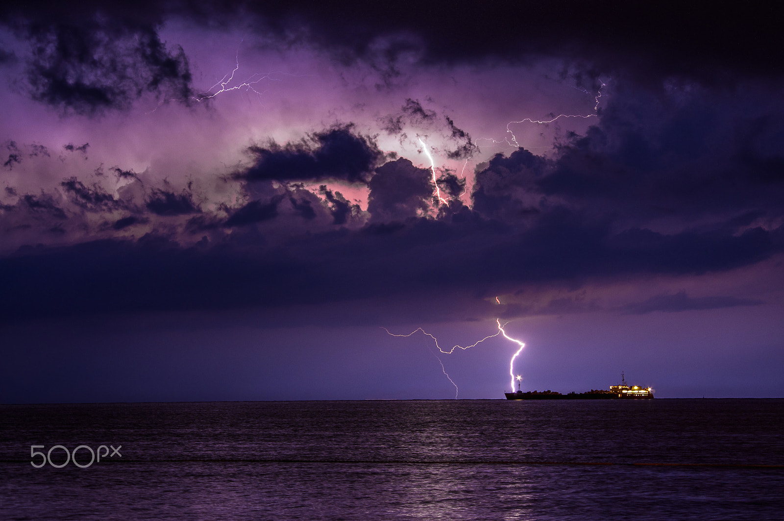 Pentax smc DA 55-300mm F4.0-5.8 ED sample photo. Force of nature photography
