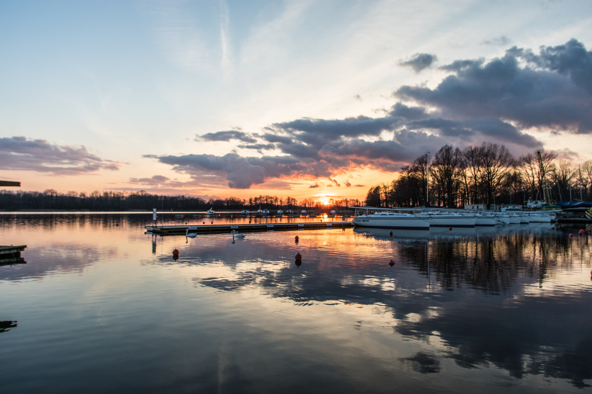 HD Pentax DA 15mm F4 ED AL Limited sample photo. Sunset at lake sztynort photography