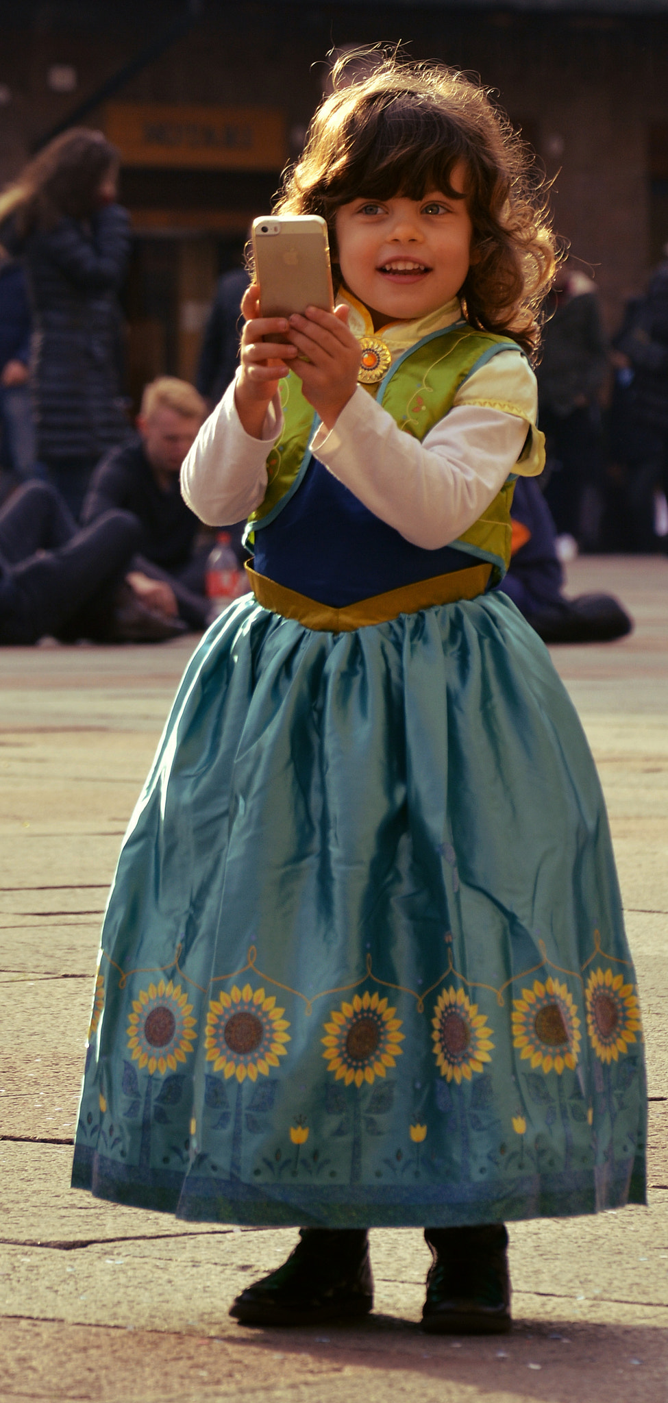 Sigma 70-200mm F2.8 EX DG Macro HSM II sample photo. Il carnevale dei bambini photography