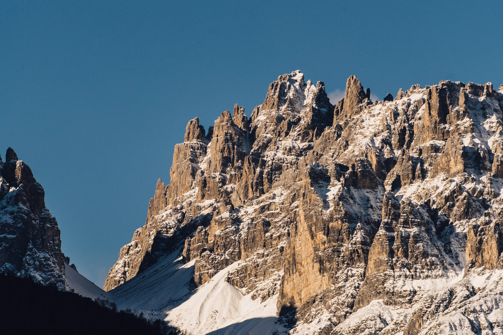Tamron SP 70-300mm F4-5.6 Di USD sample photo. Dolomites over forni photography