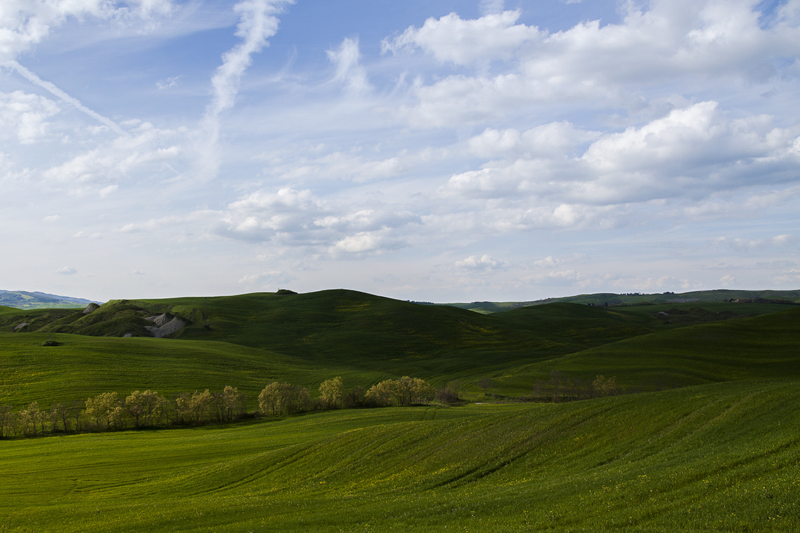 Sigma 17-70mm F2.8-4 DC Macro OS HSM sample photo. Tuscan hills photography