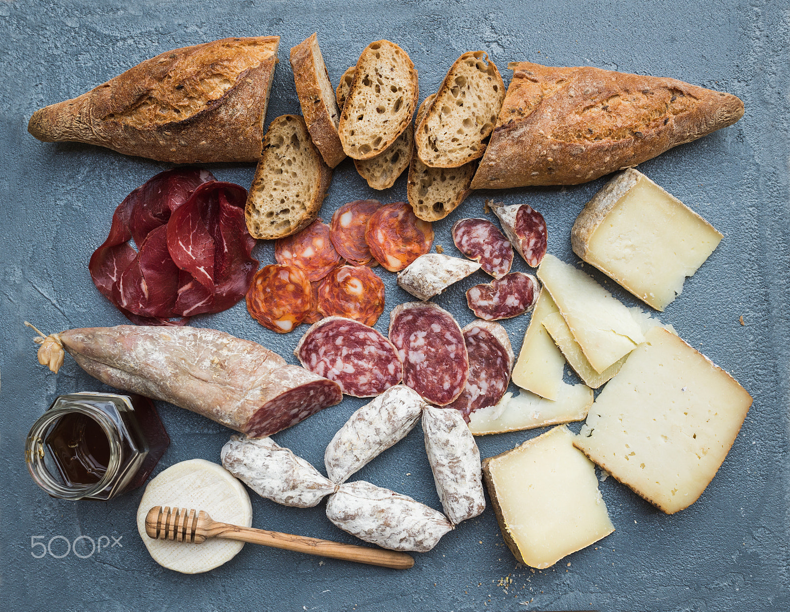 Nikon D610 + ZEISS Distagon T* 35mm F2 sample photo. Cheese and meat appetizer selection or wine snack set. variety of italian cheese, salami,... photography