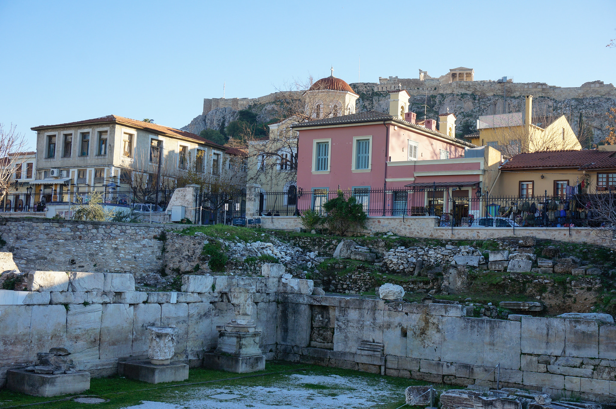 Sony Alpha NEX-5N sample photo. Monastiraki photography