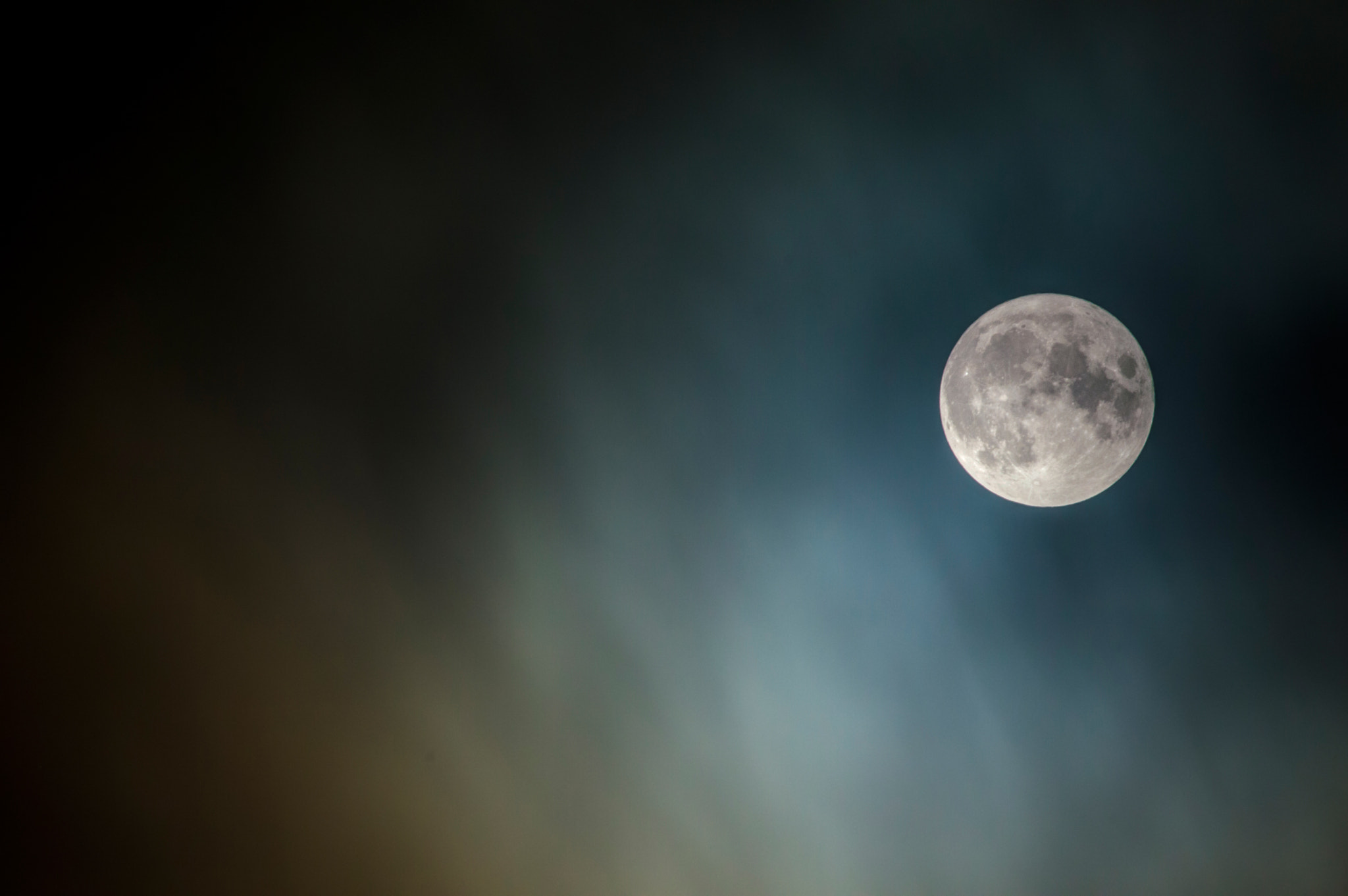 Sigma 120-400mm F4.5-5.6 DG OS HSM sample photo. Full moon photography