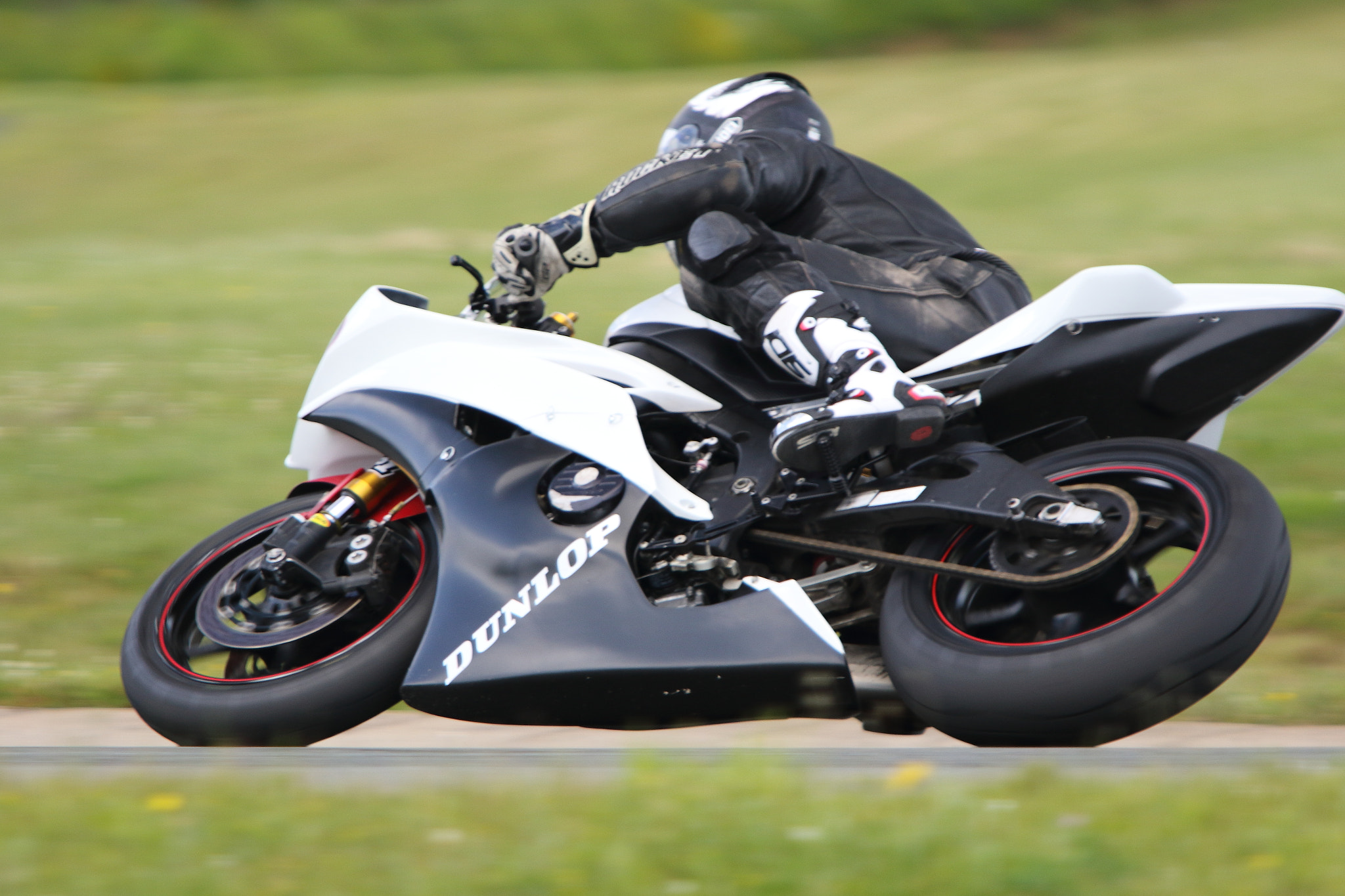 Canon EF 70-200mm F2.8L USM sample photo. Bike race photography