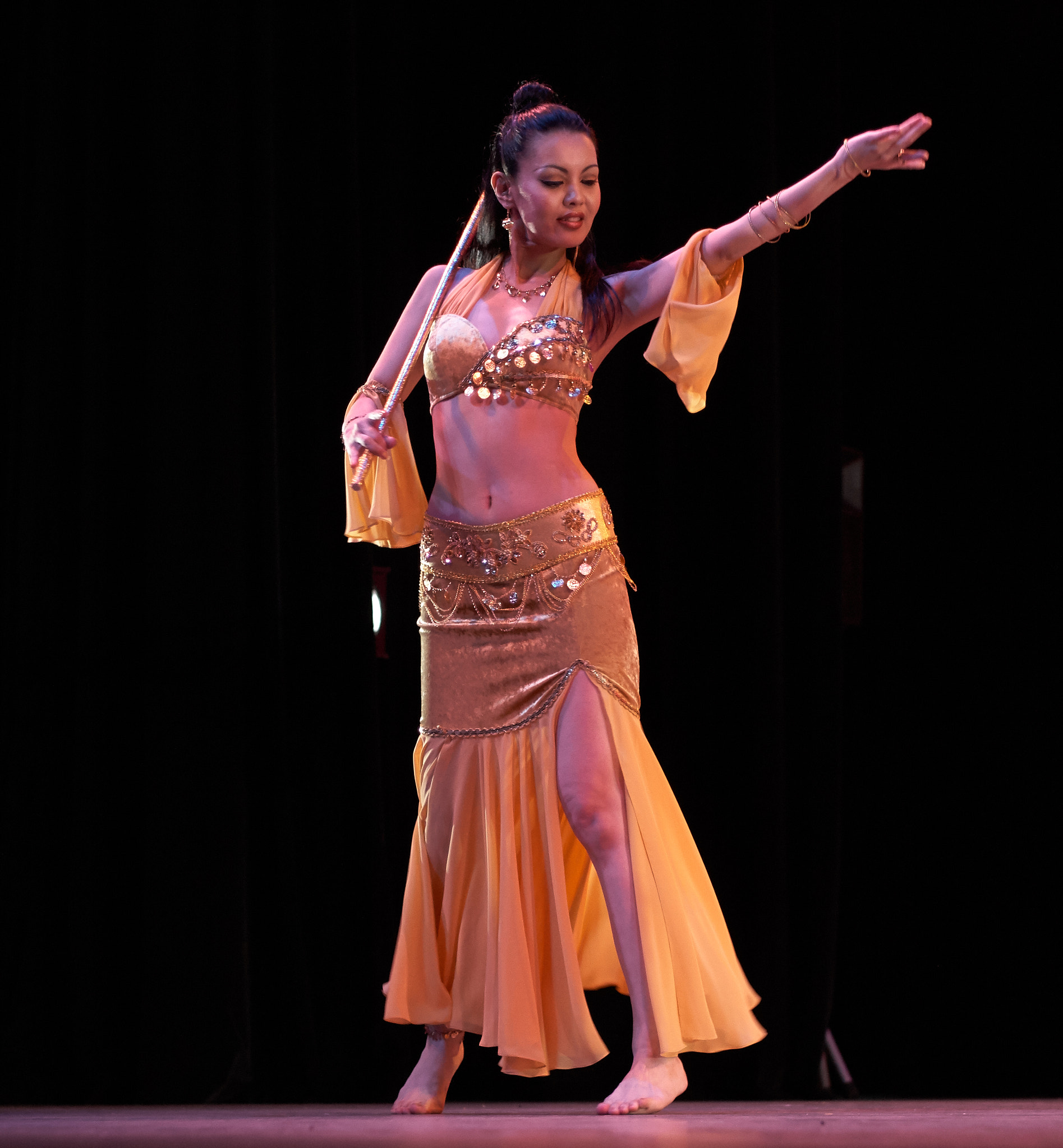 Canon EOS 30D + EF28-70mm f/2.8L USM sample photo. Belly dance photography