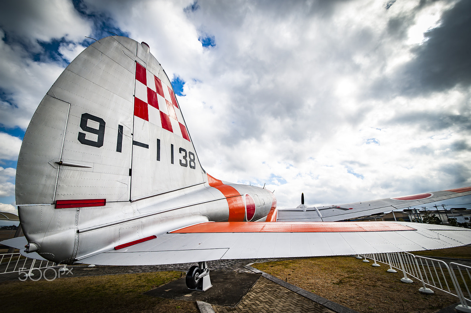 Sigma 12-24mm F4.5-5.6 II DG HSM sample photo. I want to fly photography