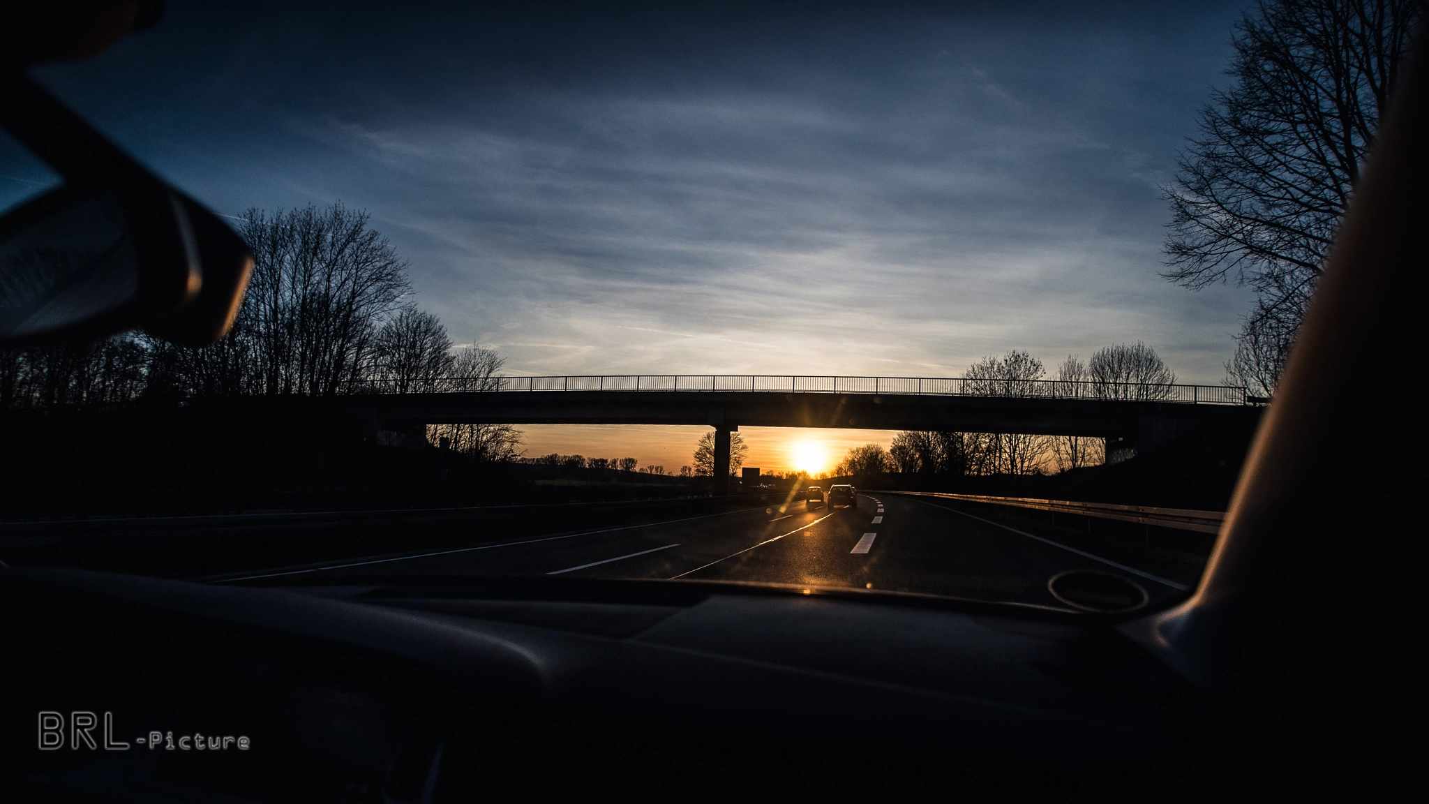 Nikon D610 + Sigma 17-35mm F2.8-4 EX Aspherical sample photo. Drive home photography