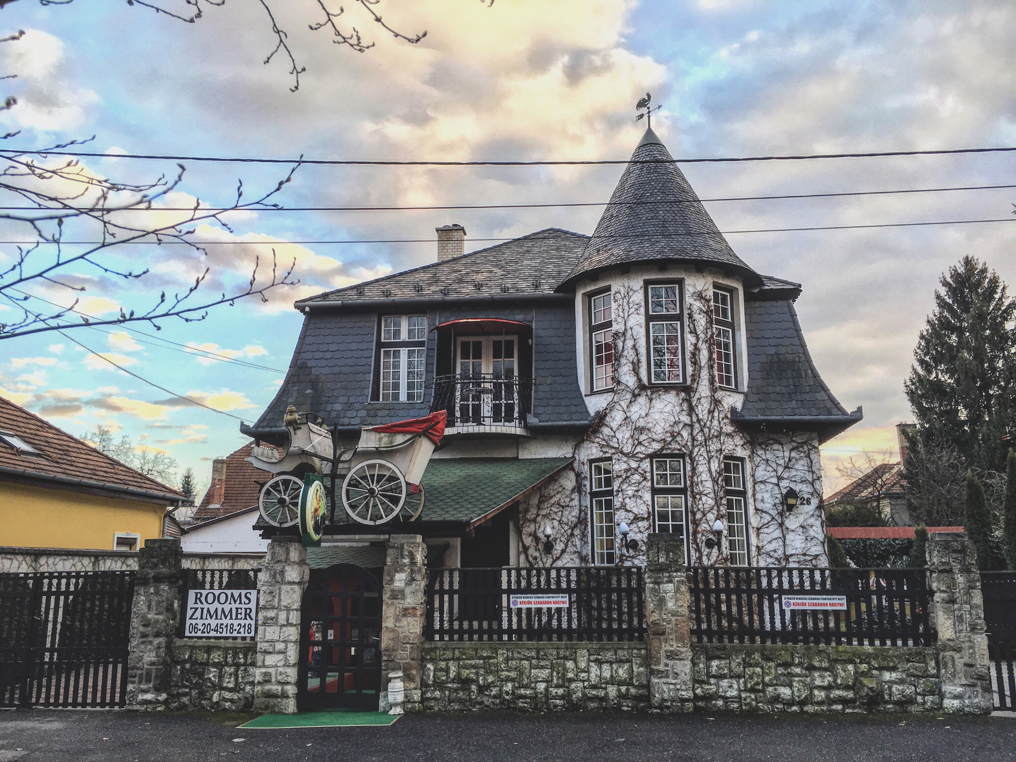 Wonder house