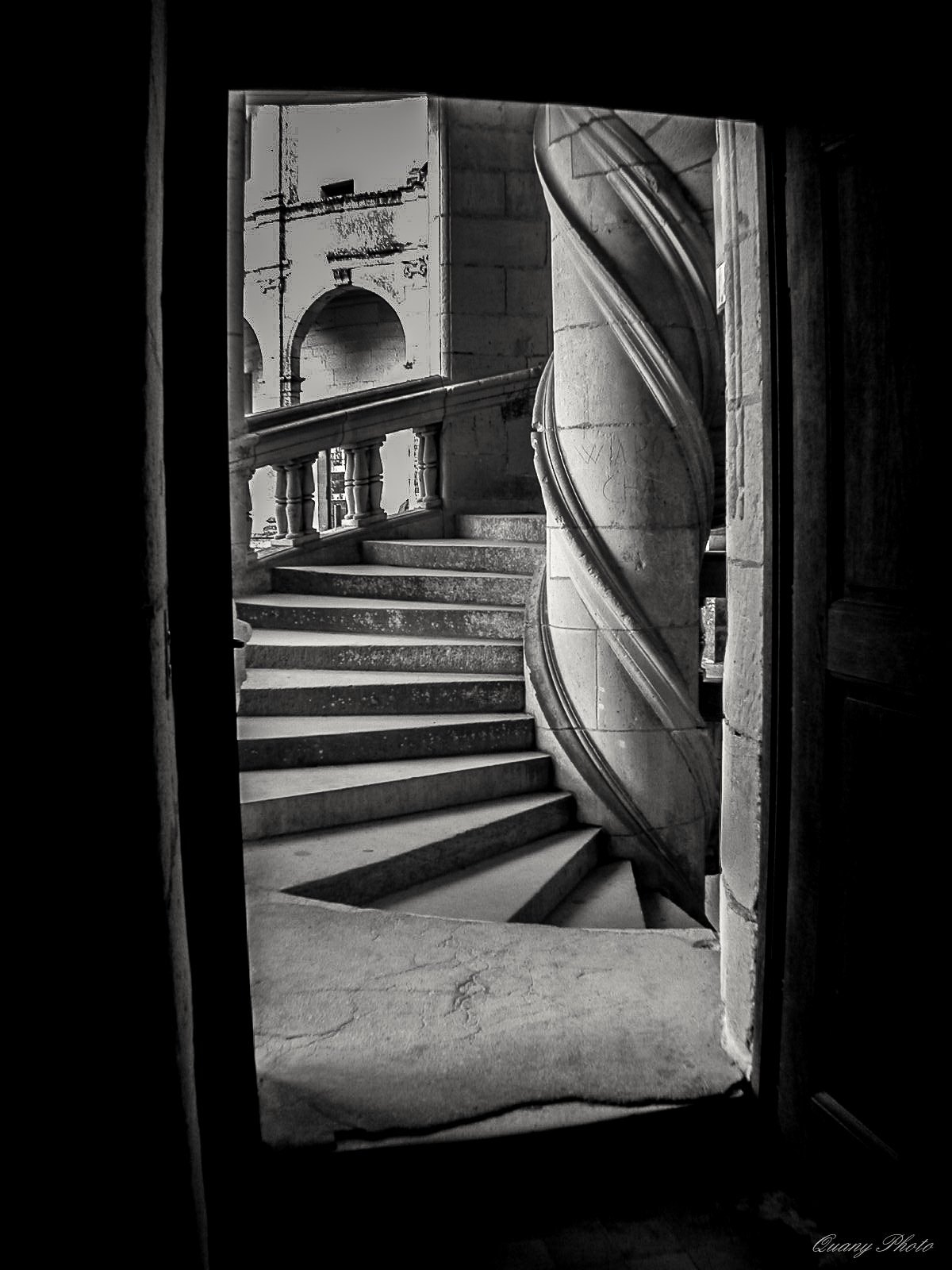 Nikon E995 sample photo. Château de chambord  photography