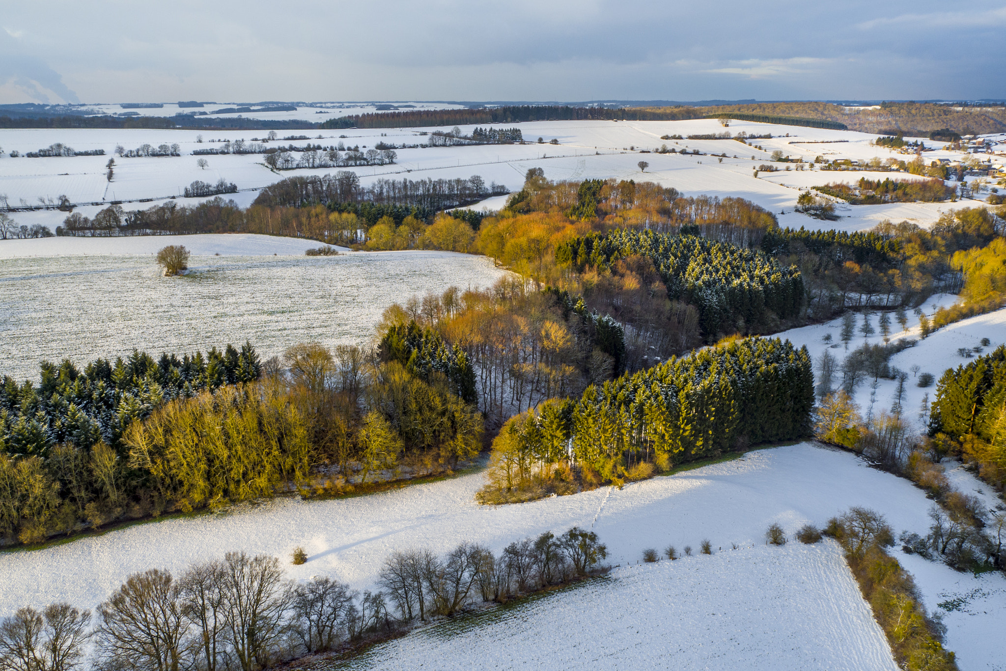 DJI FC550 + OLYMPUS M.12mm F2.0 sample photo. Durbuy drone photography
