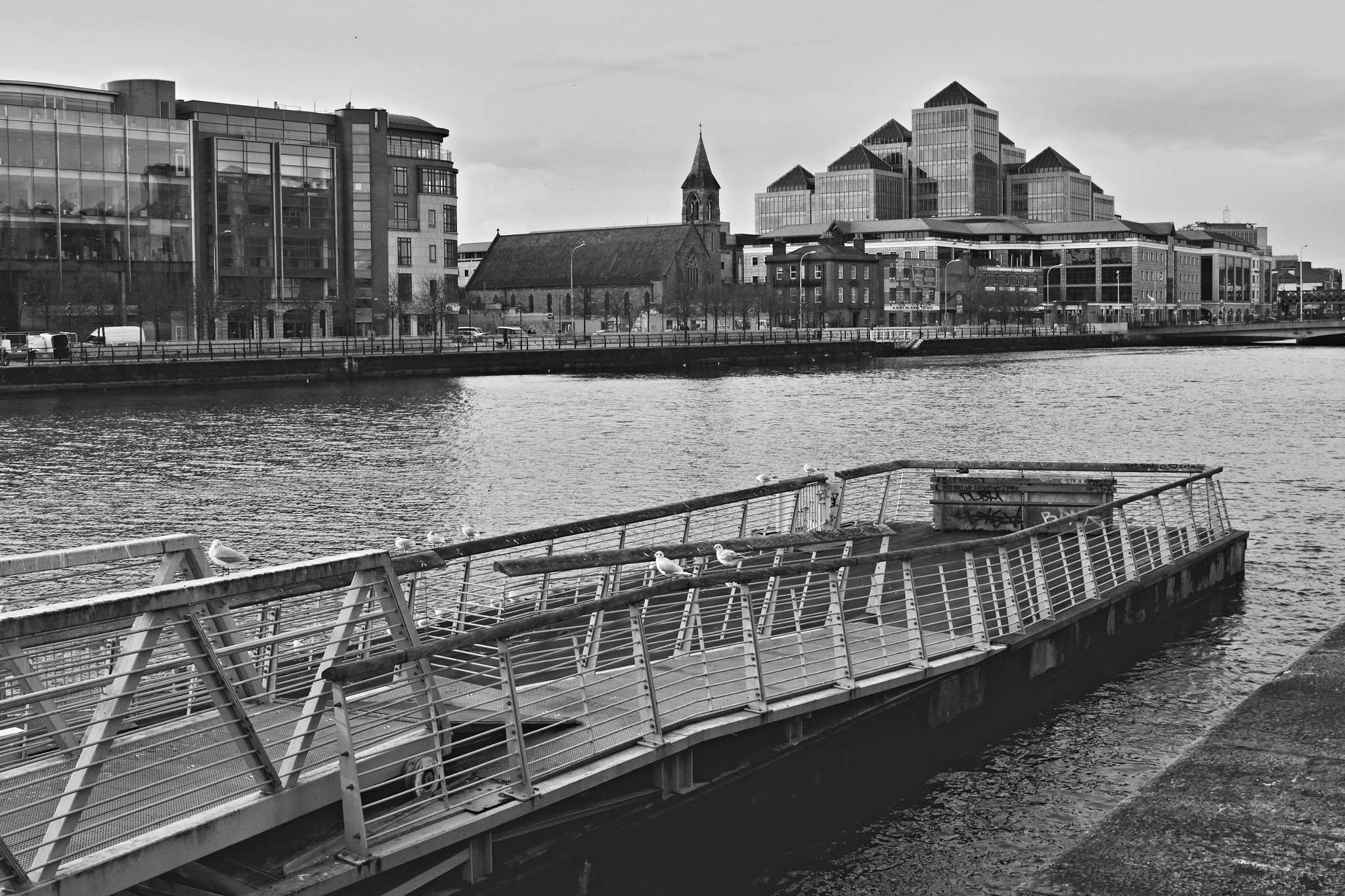 18.00 - 55.00 mm f/3.5 - 5.6 sample photo. Liffey river photography
