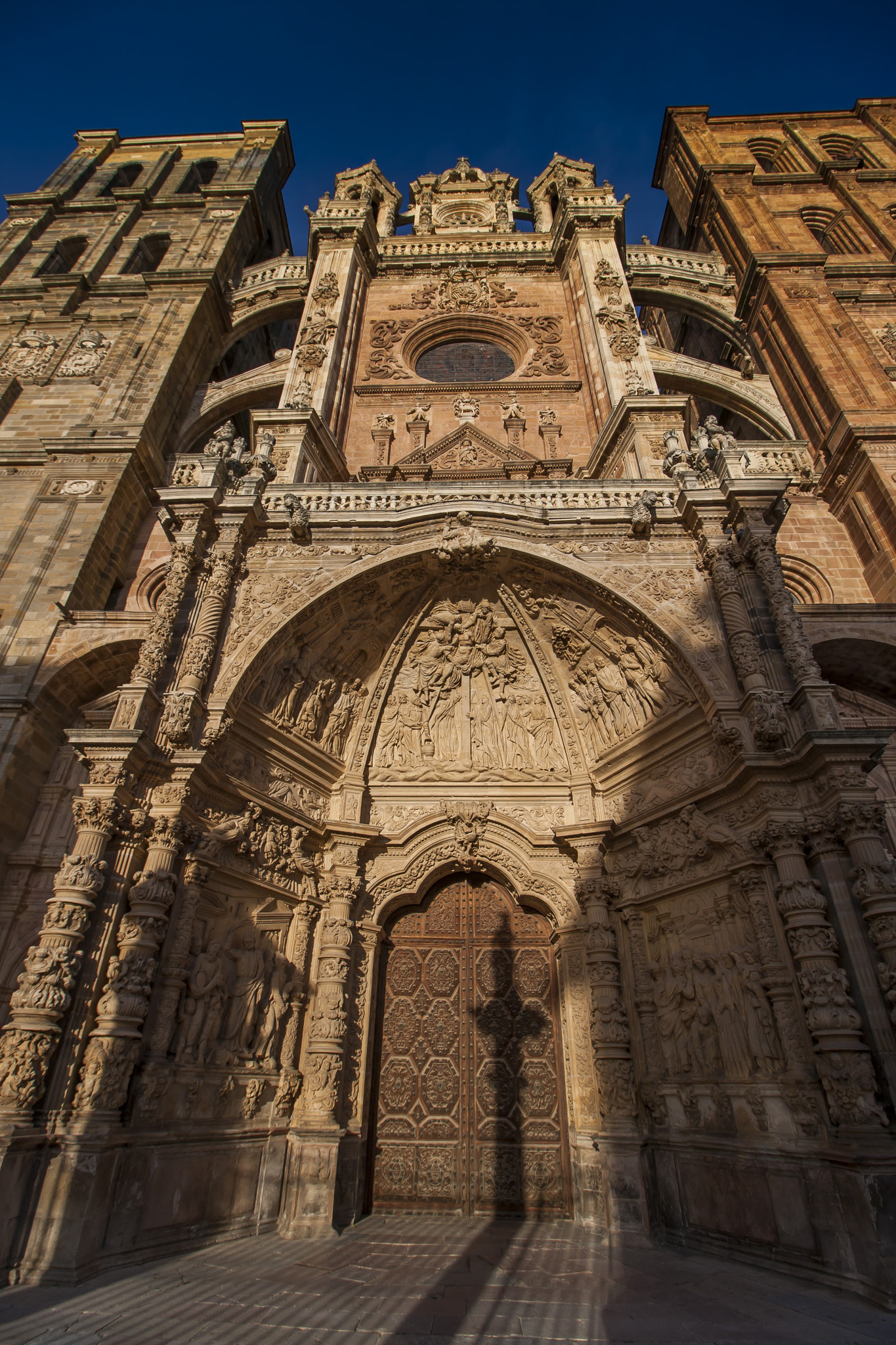 Canon EF-S 10-18mm F4.5–5.6 IS STM sample photo. Knockin on heaven's door photography