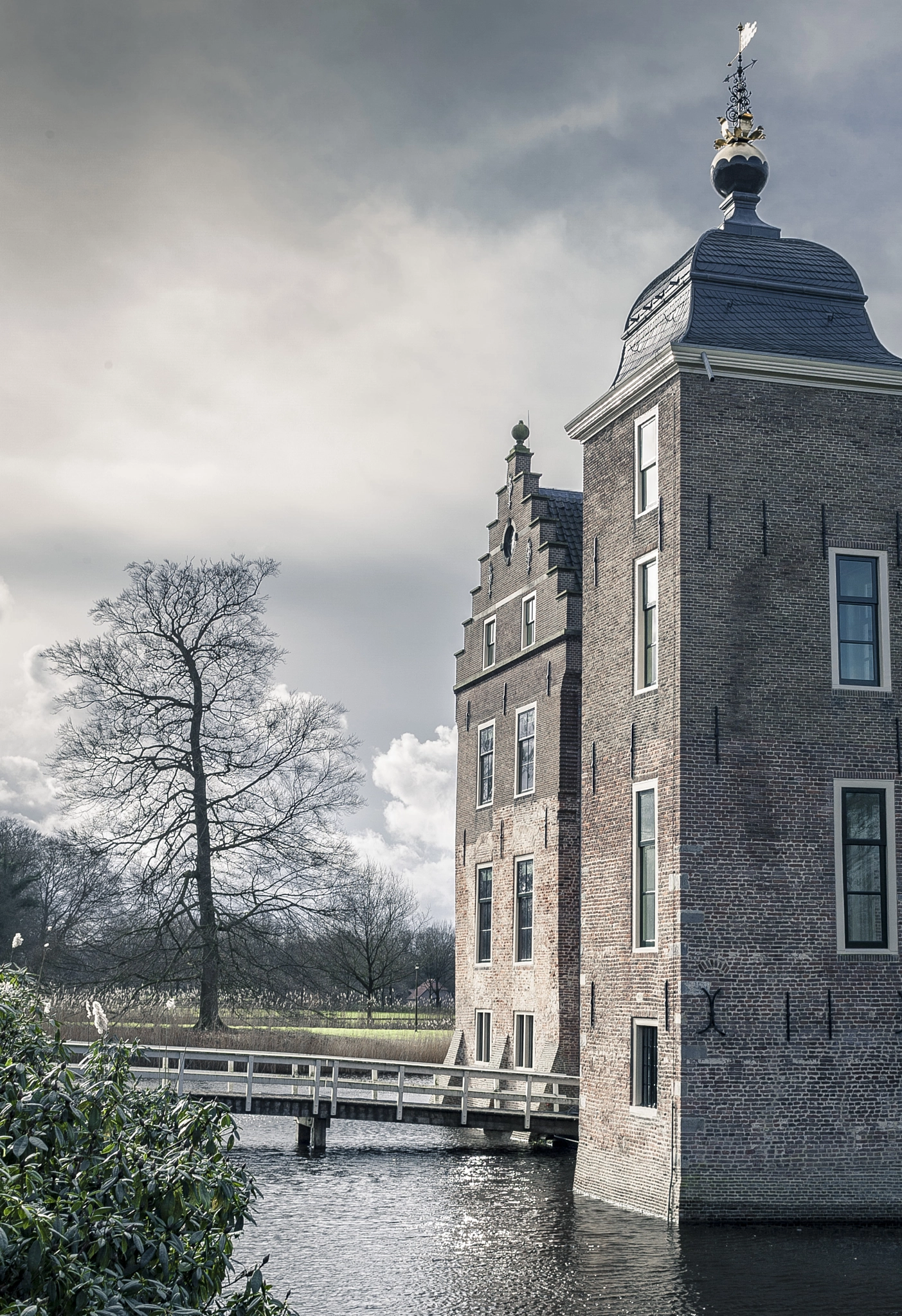 Canon EOS-1D Mark II sample photo. Ruurlo castle photography