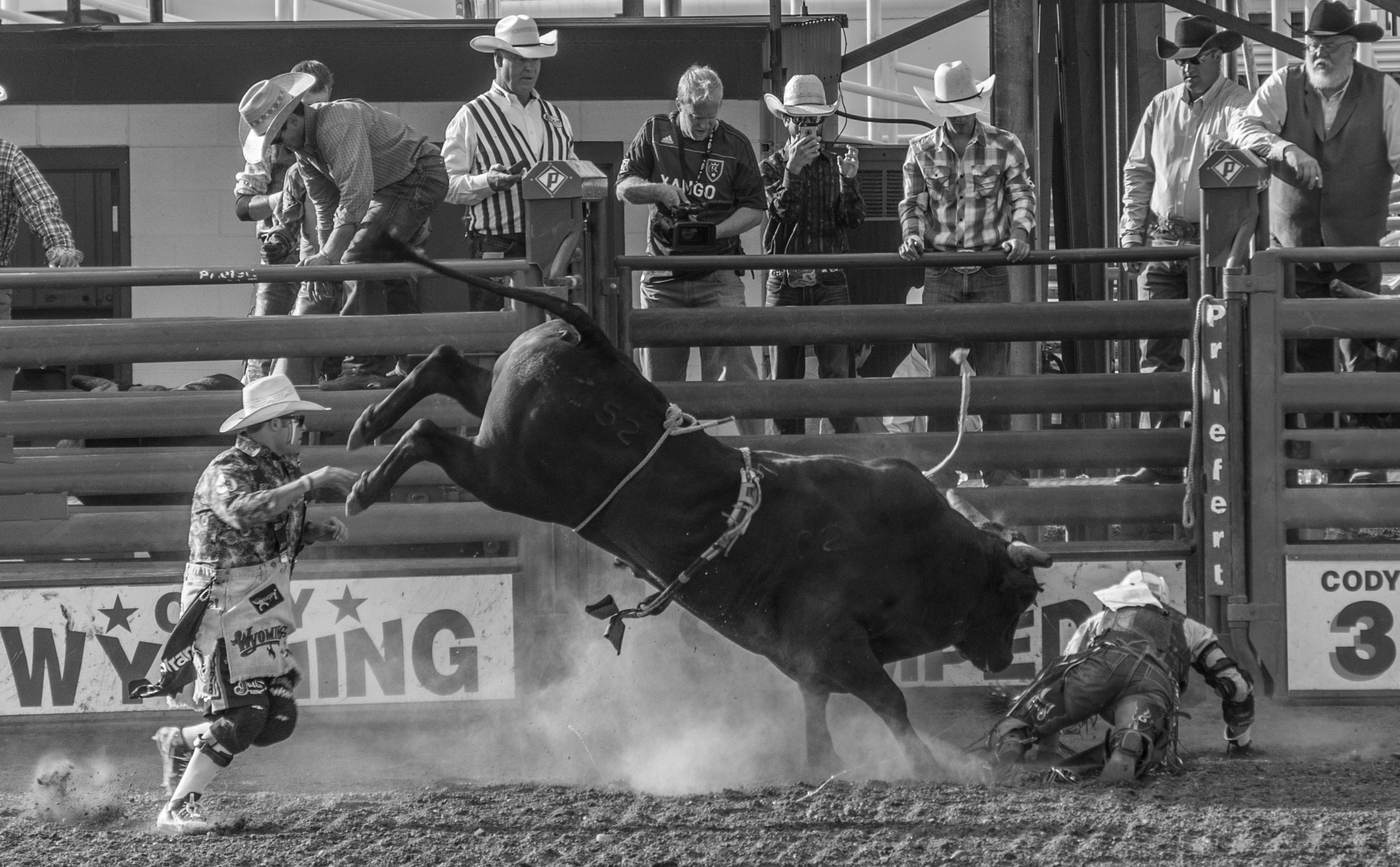 Sony a7 + Sony E 55-210mm F4.5-6.3 OSS sample photo. Rodeo photography