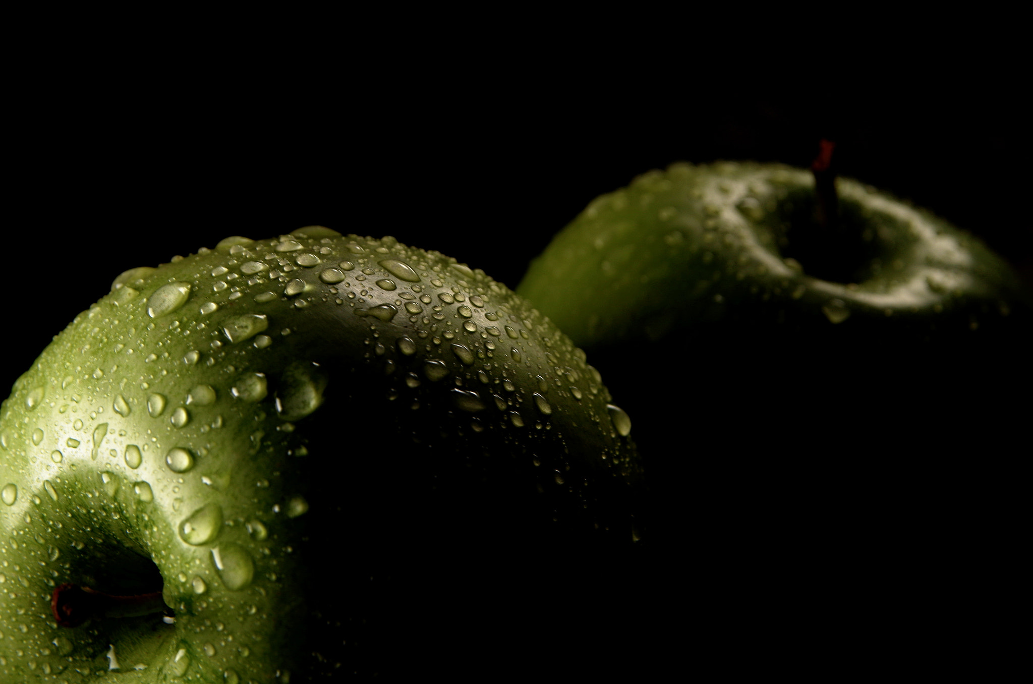 Sigma 17-70mm F2.8-4 DC Macro OS HSM sample photo. Apple #4 photography