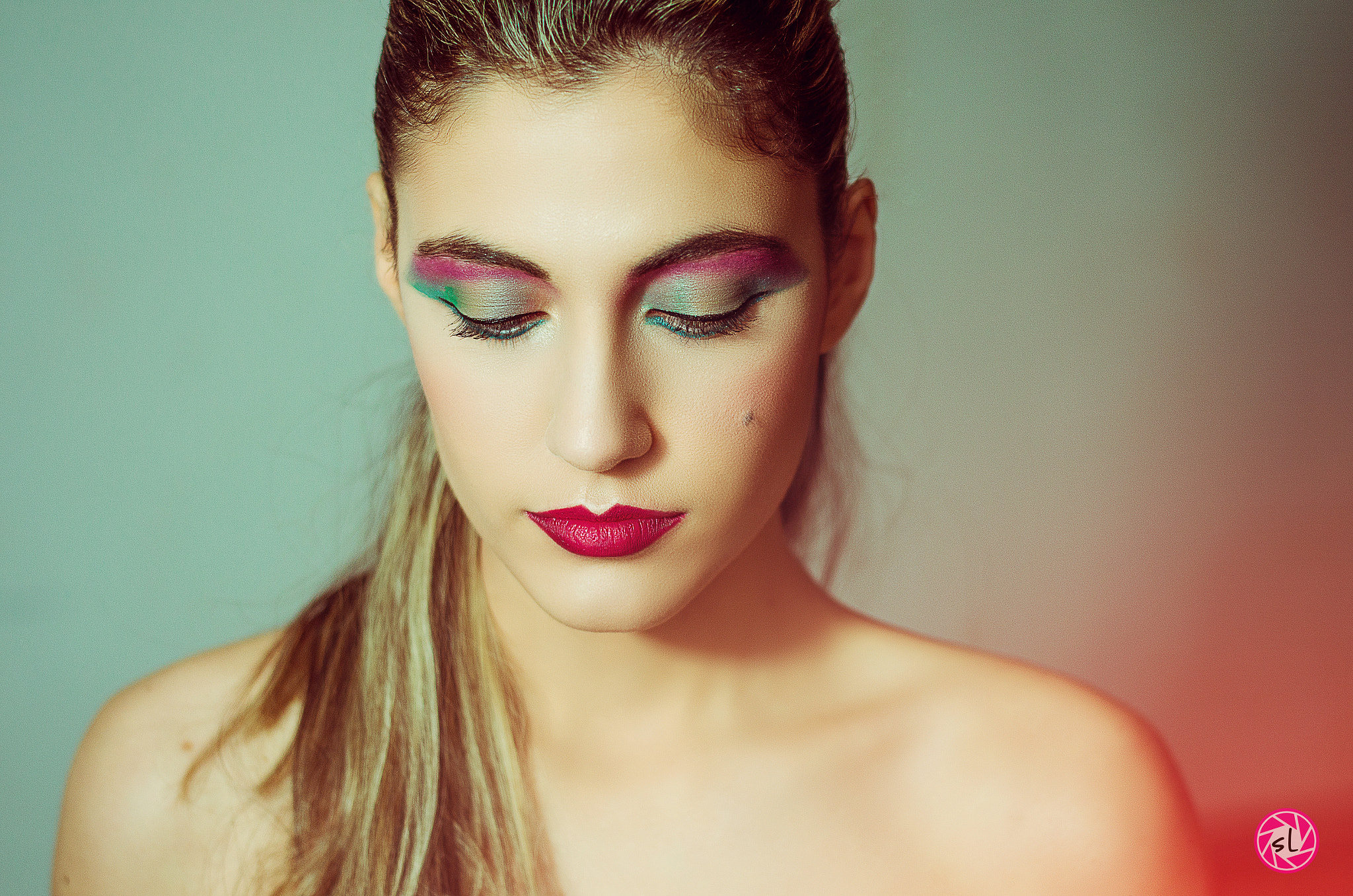 Nikon D5100 sample photo. 80s makeup style photography