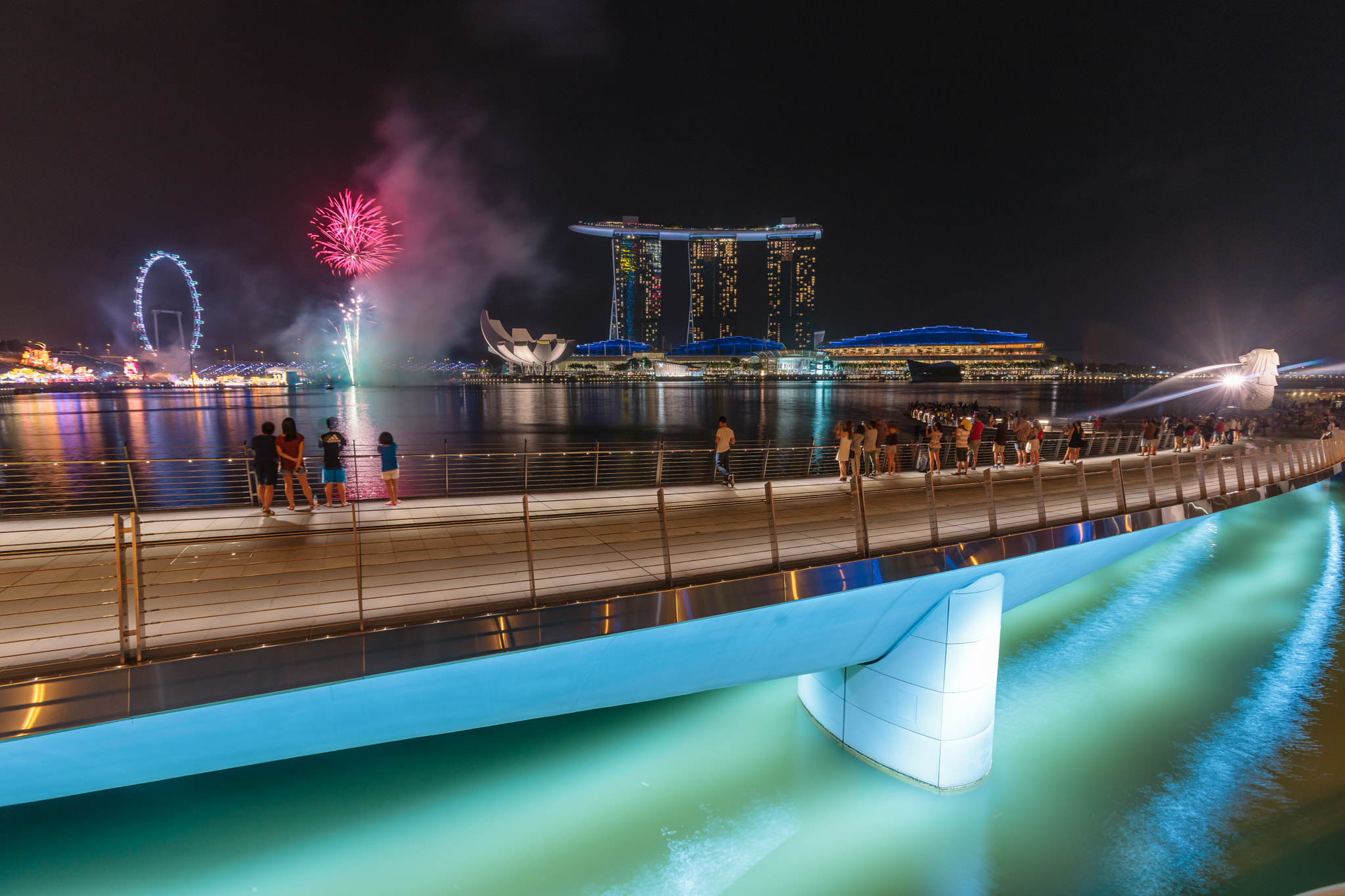 Sony a7 II + Canon EF 16-35mm F2.8L USM sample photo. Singapore's chinese new year fireworks photography