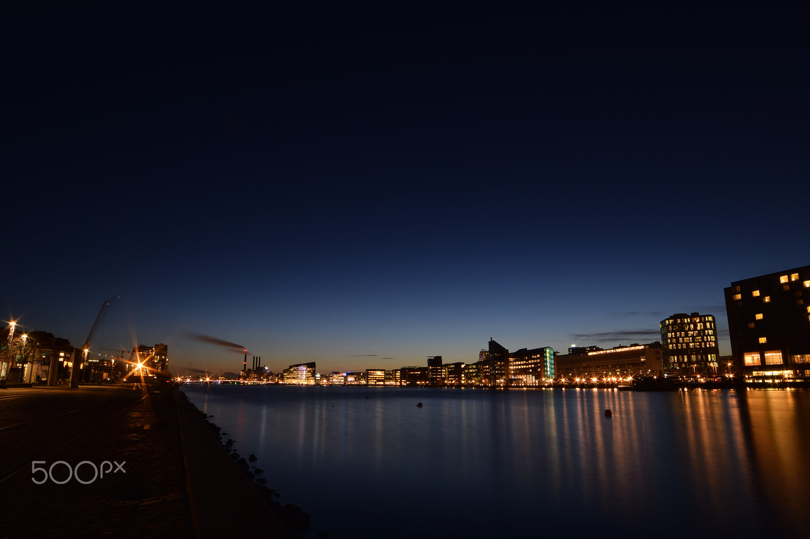 Samyang 14mm F2.8 ED AS IF UMC sample photo. Islands brygge by night photography